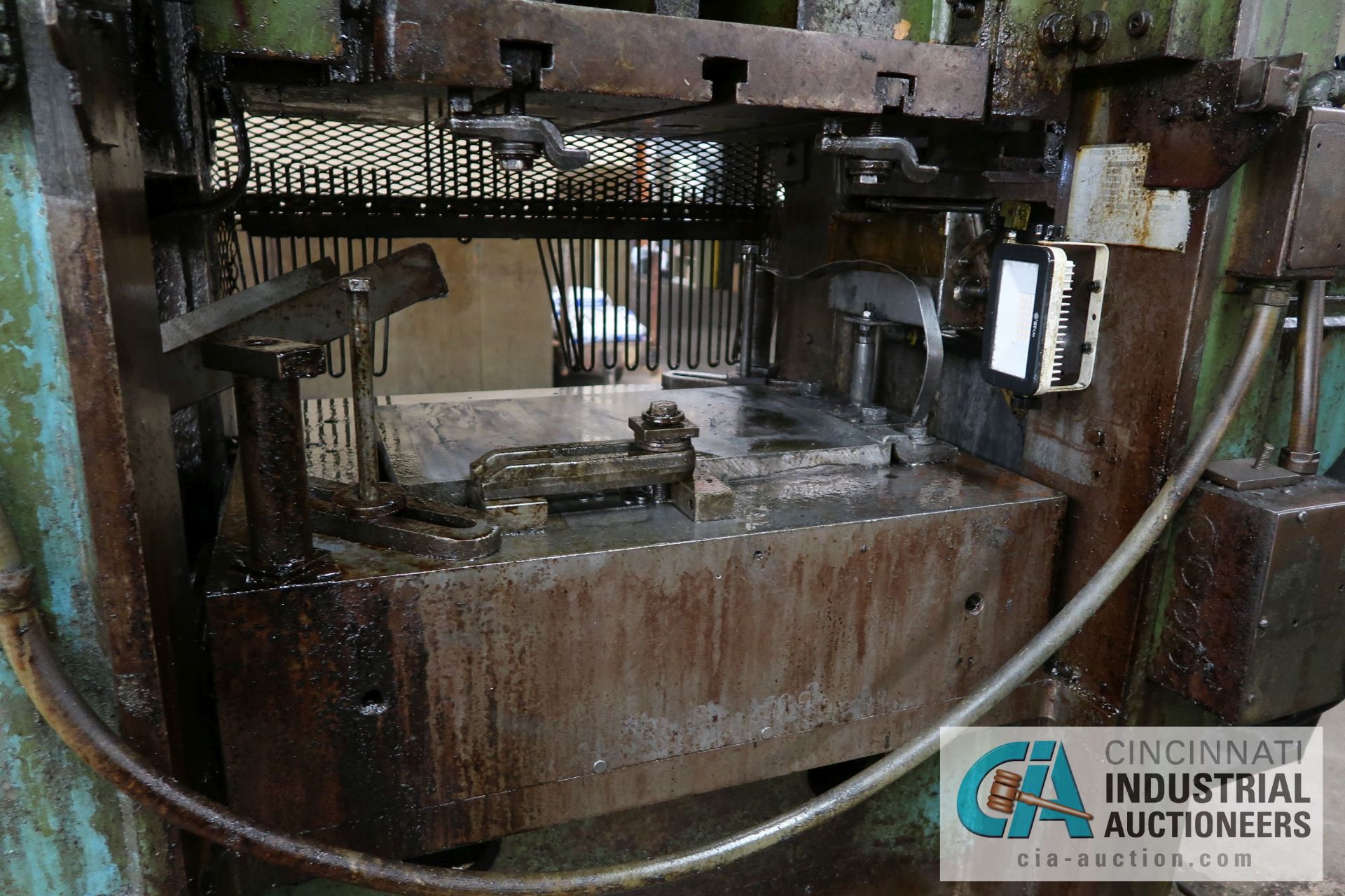 60 TON PRECISION FLEX-O-PRESS MODEL SA-60-30-24 SSDC PRESS; S/N 661780, SSC-2000T TOUCHSCREEN - Image 8 of 28