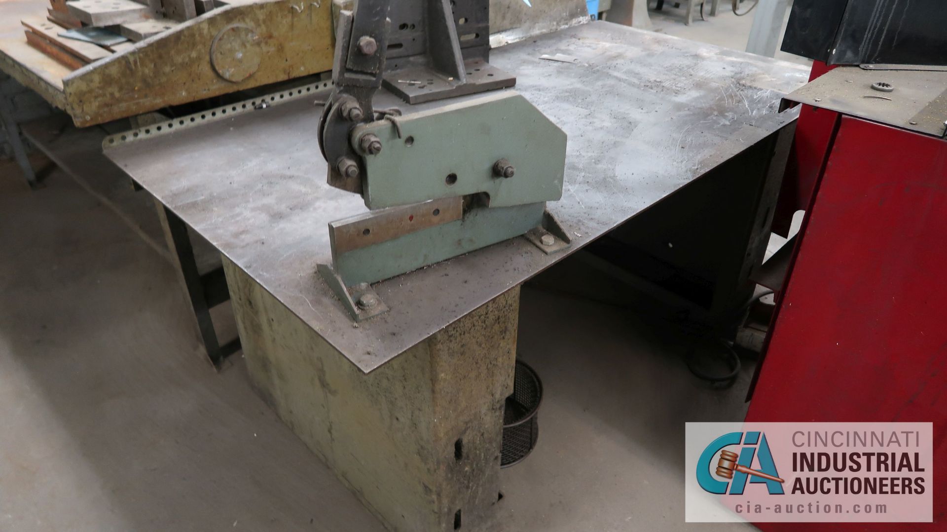 BENCHES W/ 4" VISE & 8" MANUAL SHEAR - Image 5 of 5