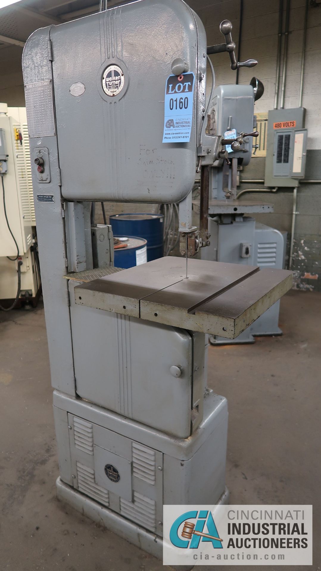 16" WALKER-TURNER VERTICAL BAND SAW