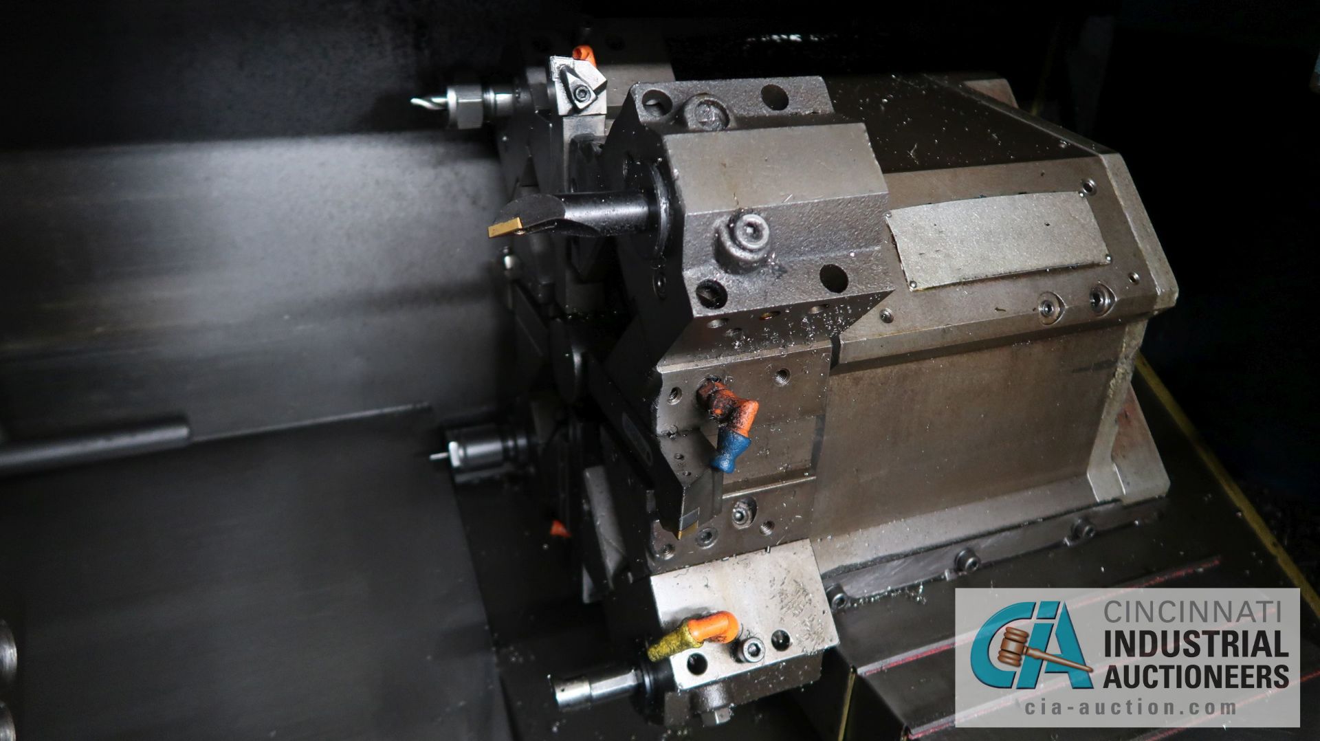 MAZAK MODEL 15N CNC TURNING CENTER; S/N 107807, 8" CHUCK, TAILSTOCK, MAZATROL T32-2 CONTROL - Image 9 of 20