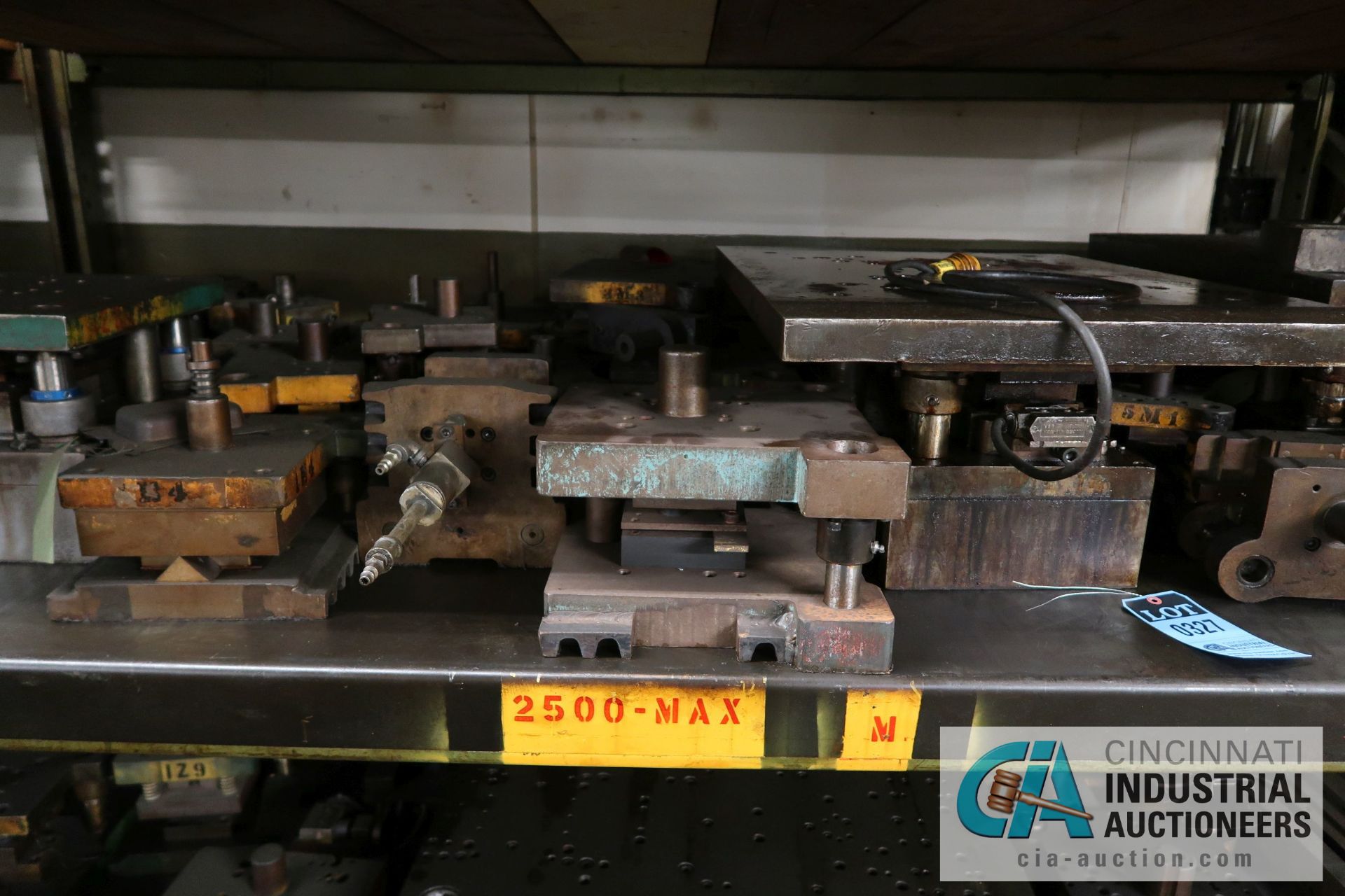 (LOT) CONTENTS OF (1) SECTION RACK CONSISTING OF PRESS DIES (APPROX. 60) - Image 5 of 8