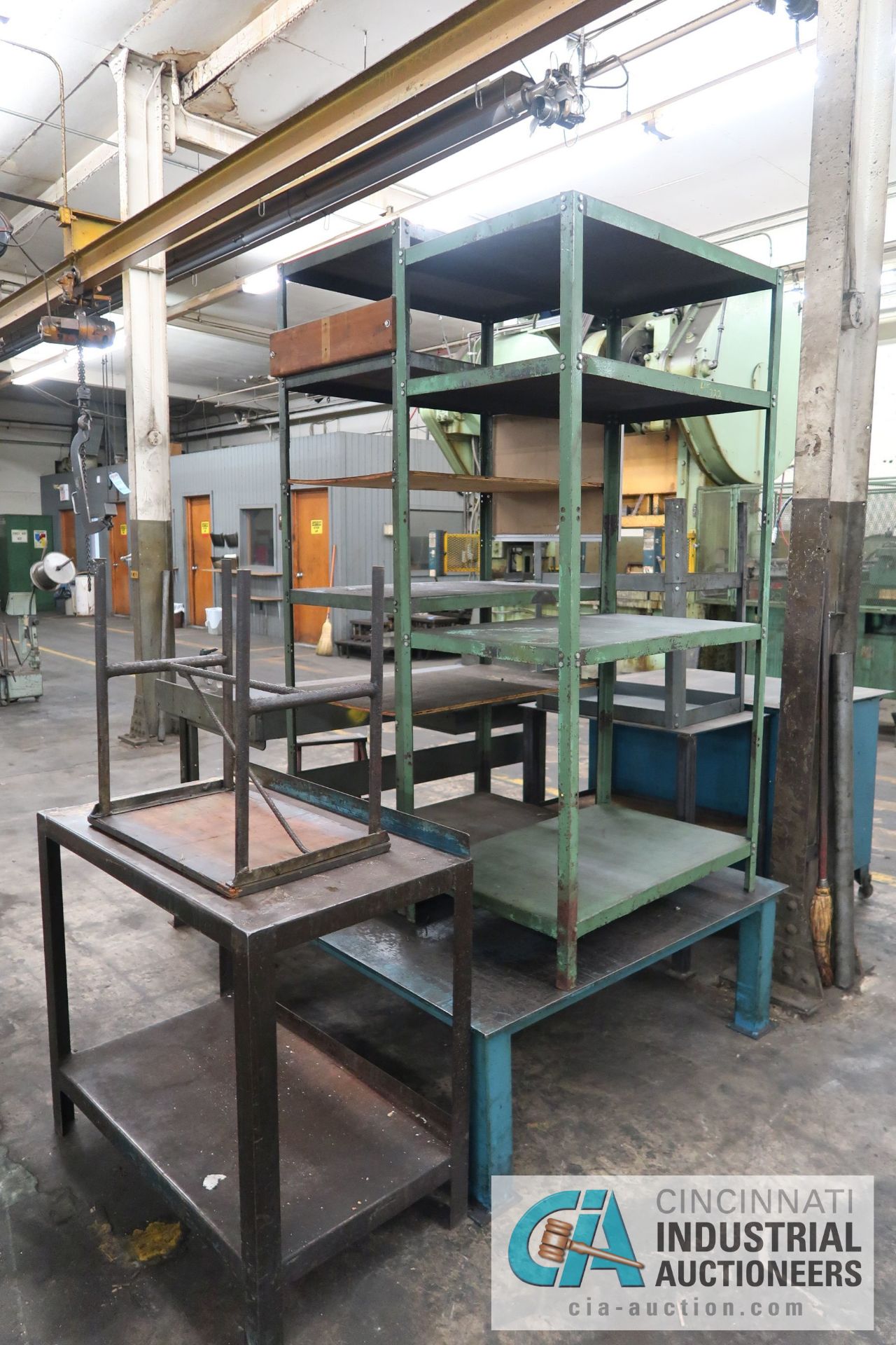 (LOT) STEEL RACKS & BENCHES - Image 2 of 4