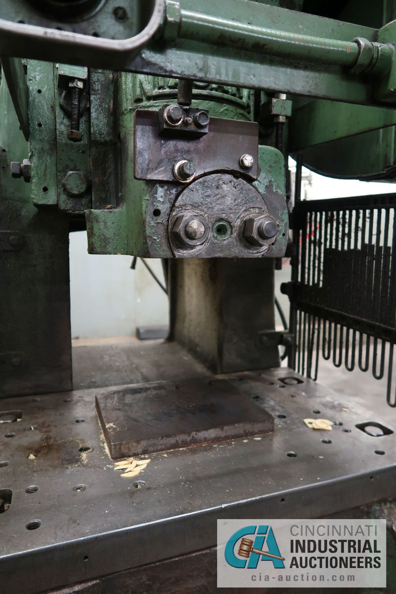 35 TON NIAGARA MODEL A-3 1/2 OBI PRESS; S/N 24945, 2-5/8" ADJ. - Image 7 of 9