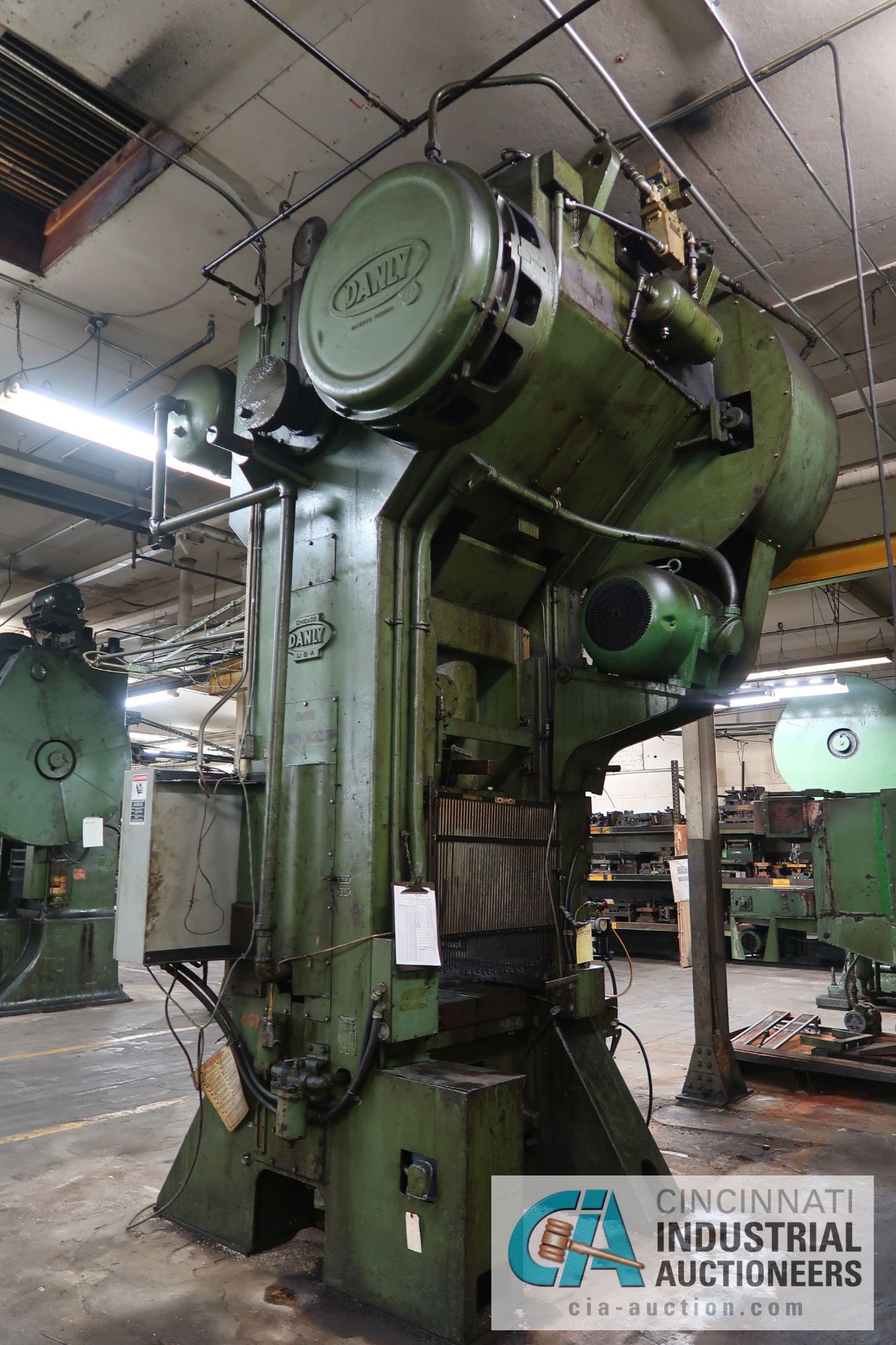 100 TON DANLY MODEL SA1-100-30-24 SSSC PRESS; S/N 52546011, 16" STROKE, 3" ADJ., 20" SHUT HEIGHT, 50 - Image 3 of 22