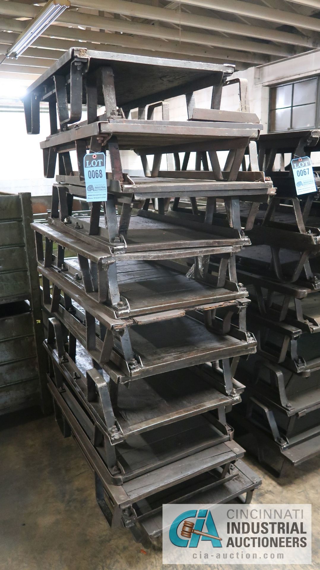 42" X 24" STEEL FRAME PALLETS