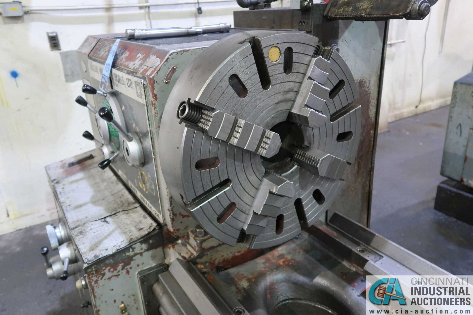 24" X 160" MAZAK MODEL 24-160 HEAVY DUTY GEARED HEAD ENGINE LATHE; S/N 43725W, 18" FOUR-JAW CHUCK, - Image 9 of 15