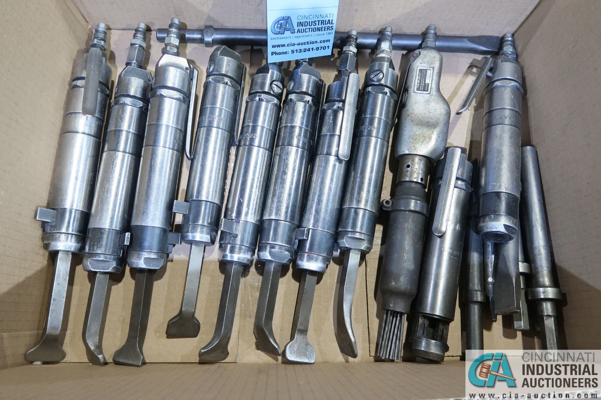 (LOT) STRAIGHT SHAFT CHIPPING HAMMERS