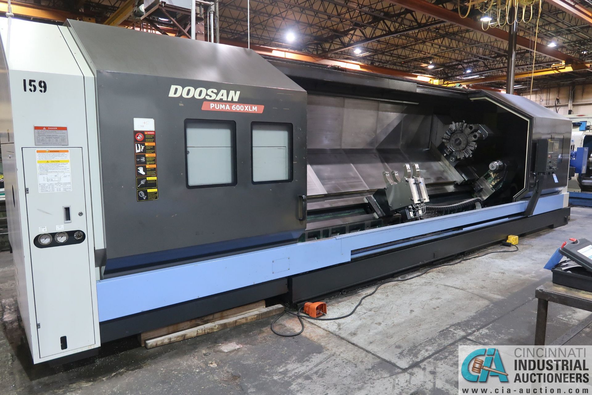 DOOSAN PUMA 600XLM CNC TURNING CENTER WITH MILLING; S/N ML0166-000035, FANUC 32I MODEL A, - Image 3 of 23