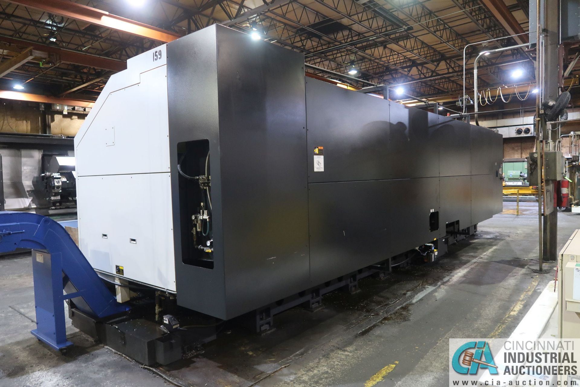 DOOSAN PUMA 600XLM CNC TURNING CENTER WITH MILLING; S/N ML0166-000035, FANUC 32I MODEL A, - Image 6 of 23