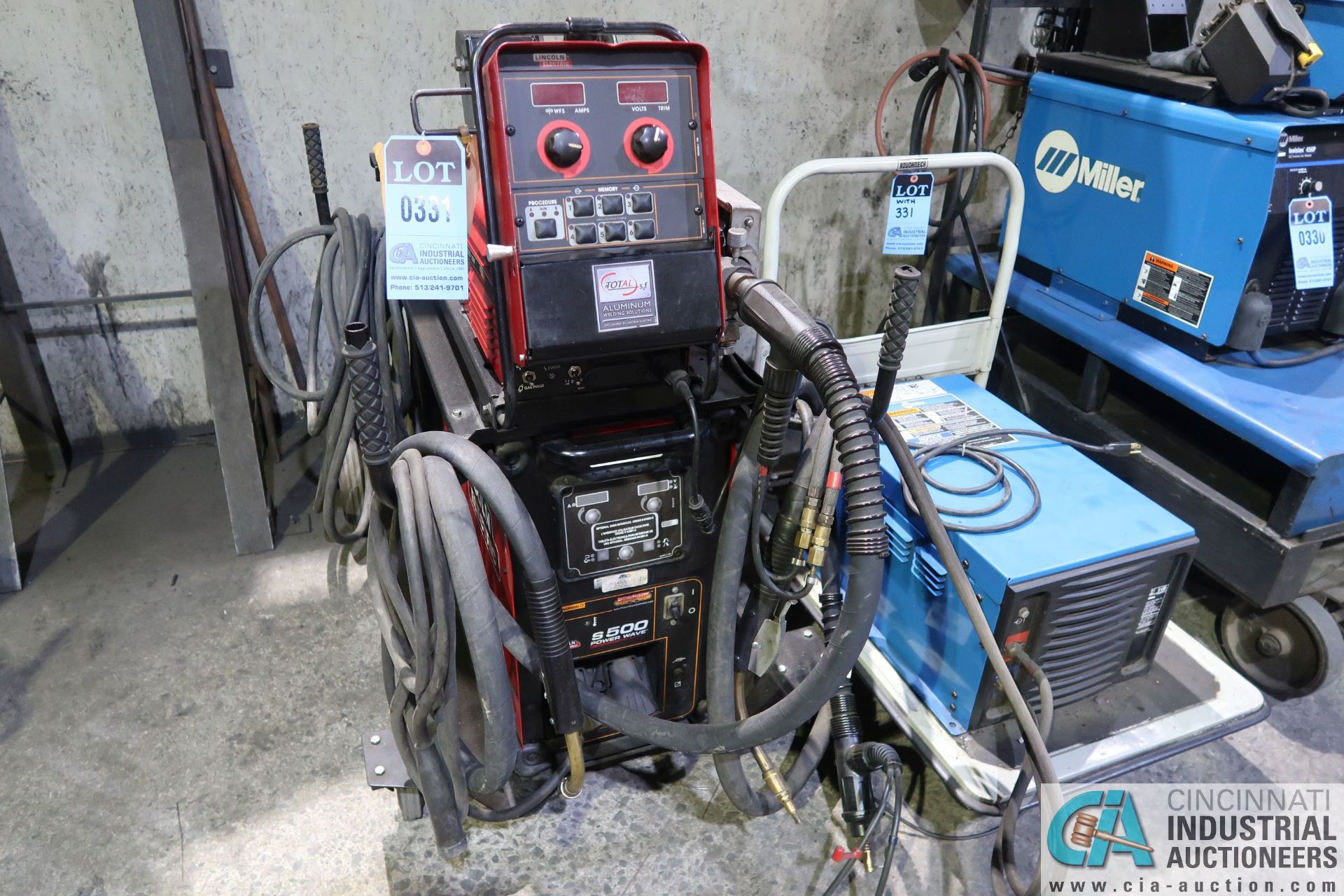 500 AMP LINCOLN ELECTRIC S500 POWERWAVE MIG WELDER; S/N U1120402353, WITH LINCOLN ELECTRIC M-10