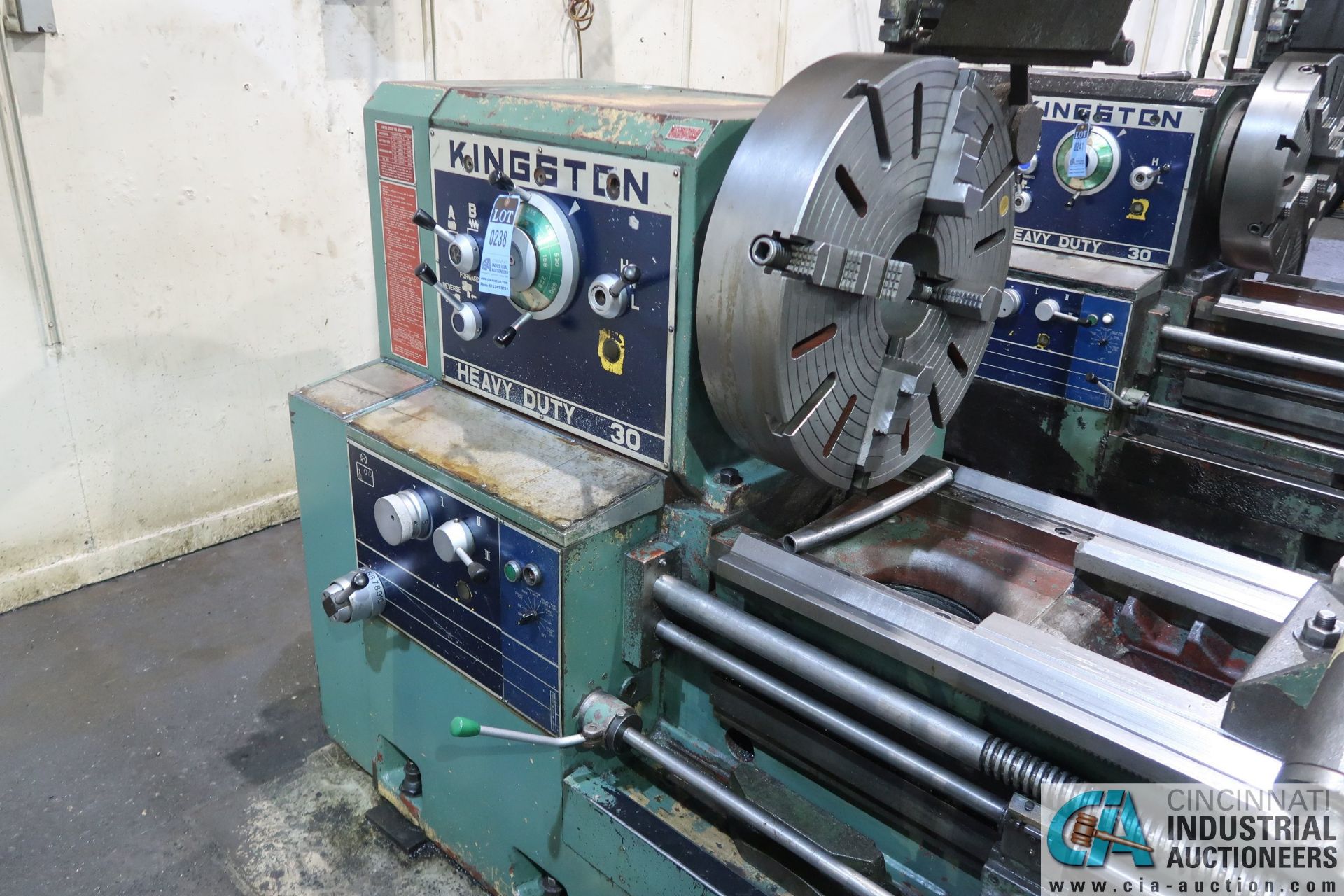 30" X 160" KINGSTON MODEL HR-4000 HEAVY DUTY GEARED HEAD ENGINE LATHE; S/N 048702276, 20 HP, - Image 6 of 19