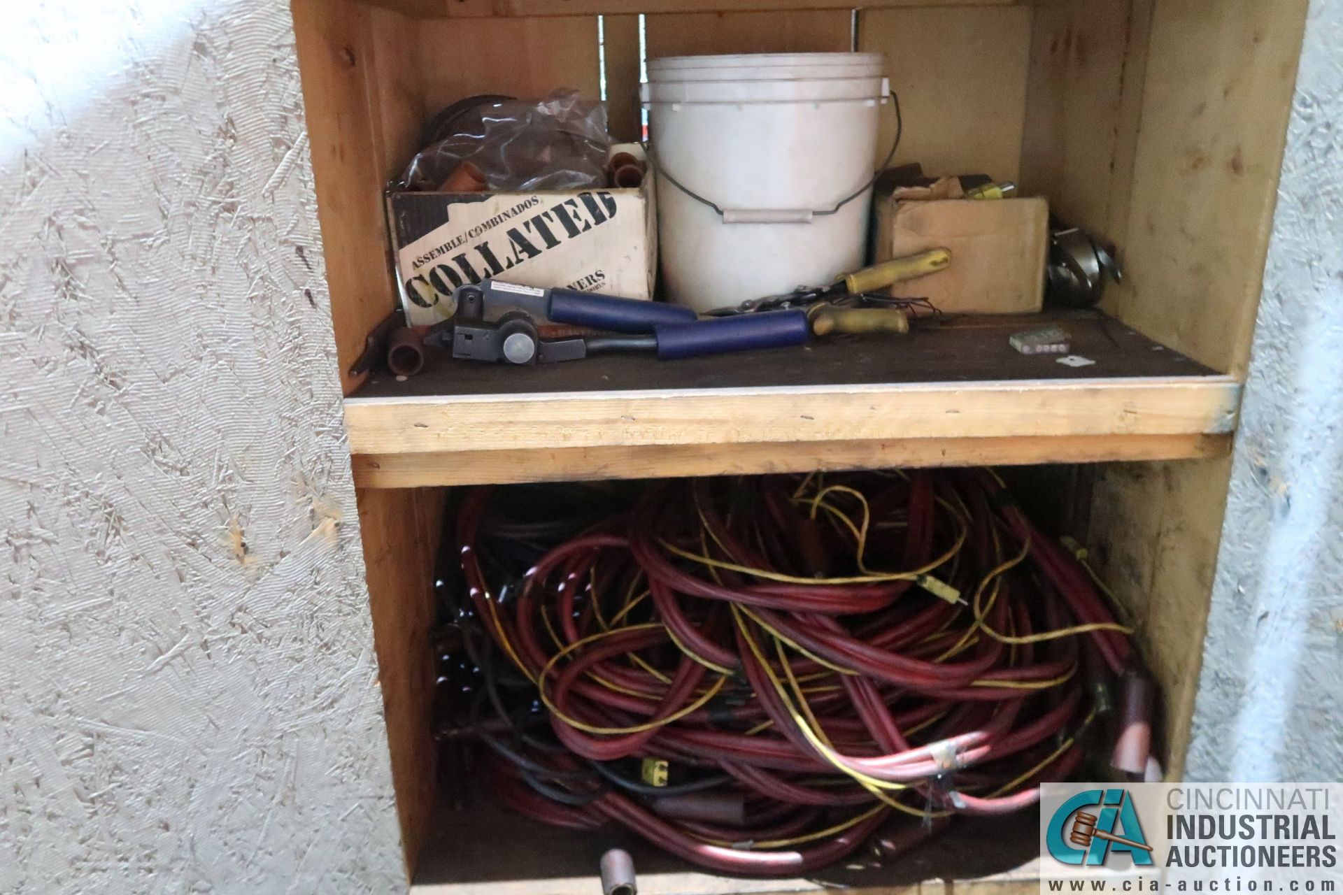 COOPER SIX-WAY POWER SOURCE WITH CABINET, MISCELLANEOUS ELECTRICAL CORDS - Image 8 of 9