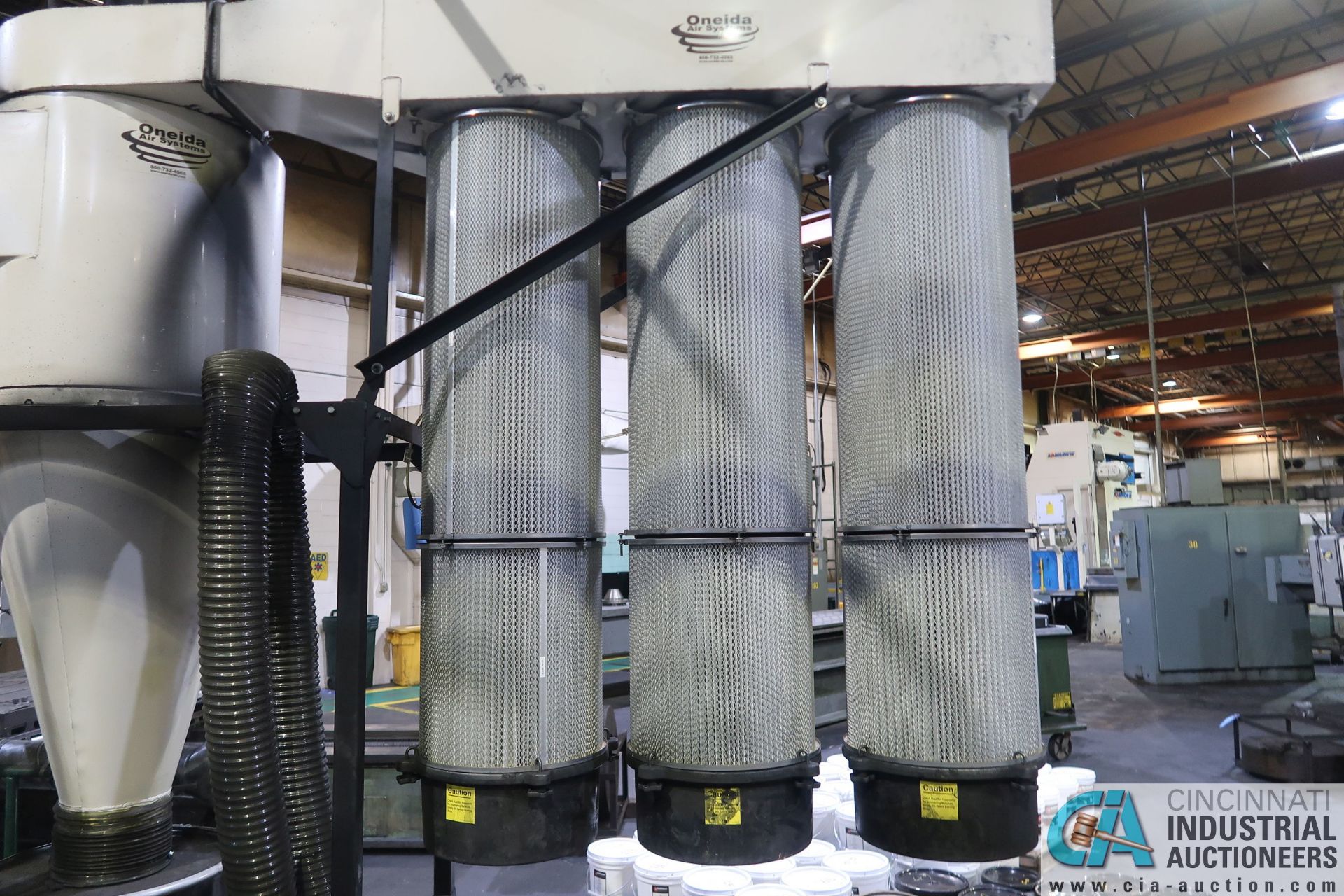 ONEIDA TRIPLE FILTER BOTTOM DISCHARGE DUST COLLECTOR SYSTEM - Image 4 of 6