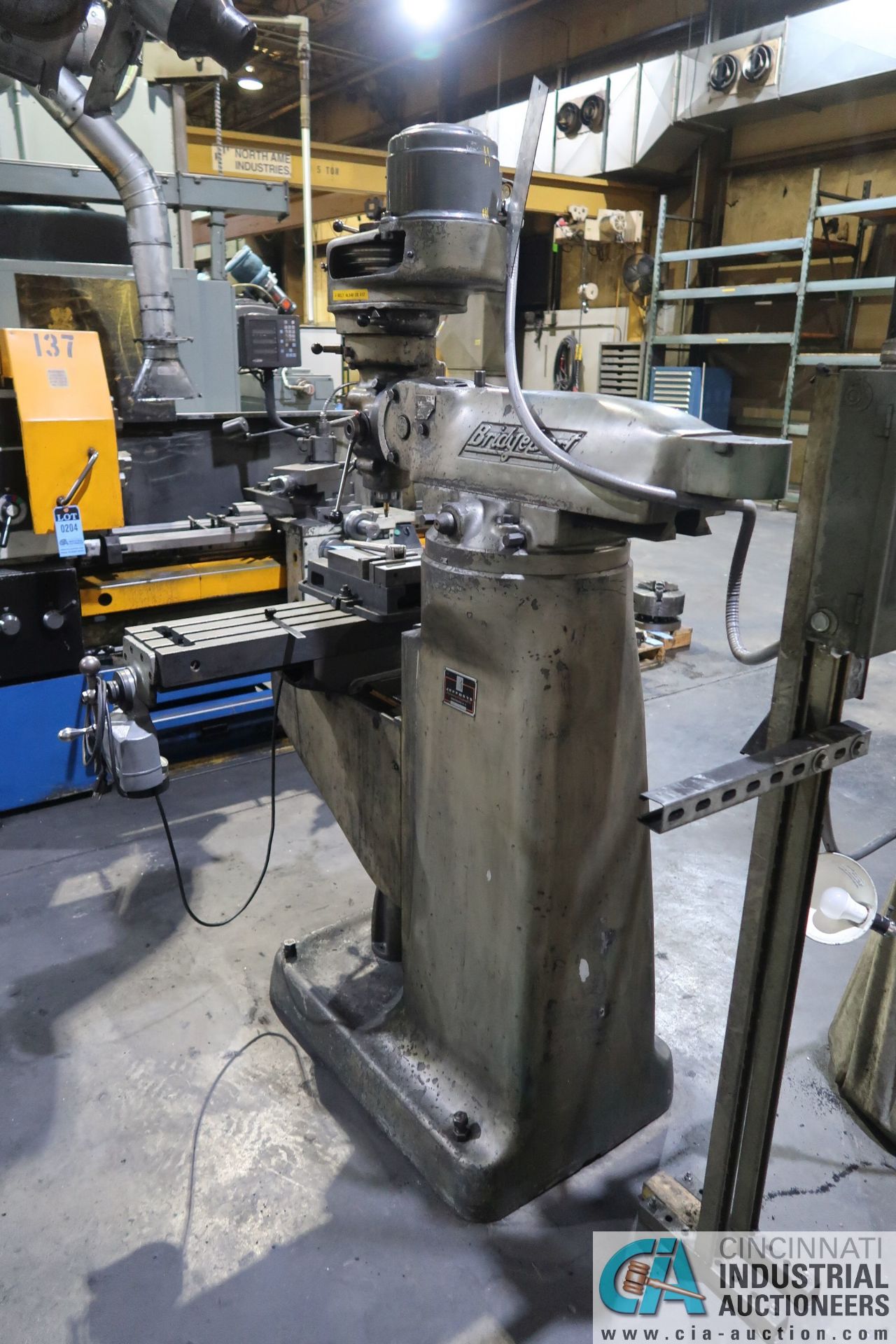 1 HP BRIDGEPORT MILLING MACHINE; S/N 164762, 80-2,720 SPINDLE RPM, SERVO POWER TABLE ATTACHMENT - Image 3 of 8