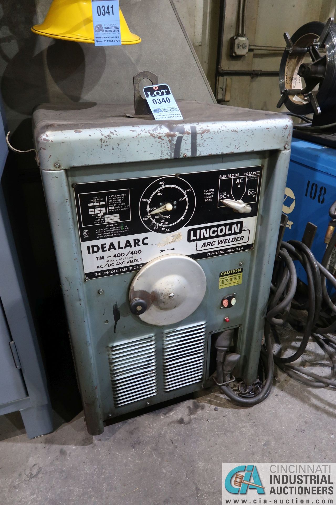 400 AMP LINCOLN IDEALARC TM400/400 AC/DC ARC WELDER; S/N AC-483582