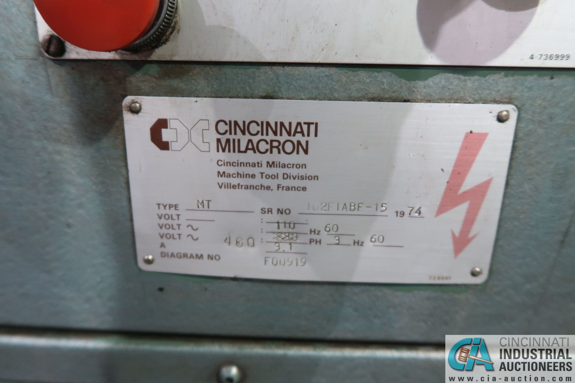 CINCINNATI TYPE MT TOOL GRINDER; S/N 1D2F1ABF-15, WITH (1) WOOD CRATE MISCELLANEOUS FIXTURES (NEW - Image 9 of 11