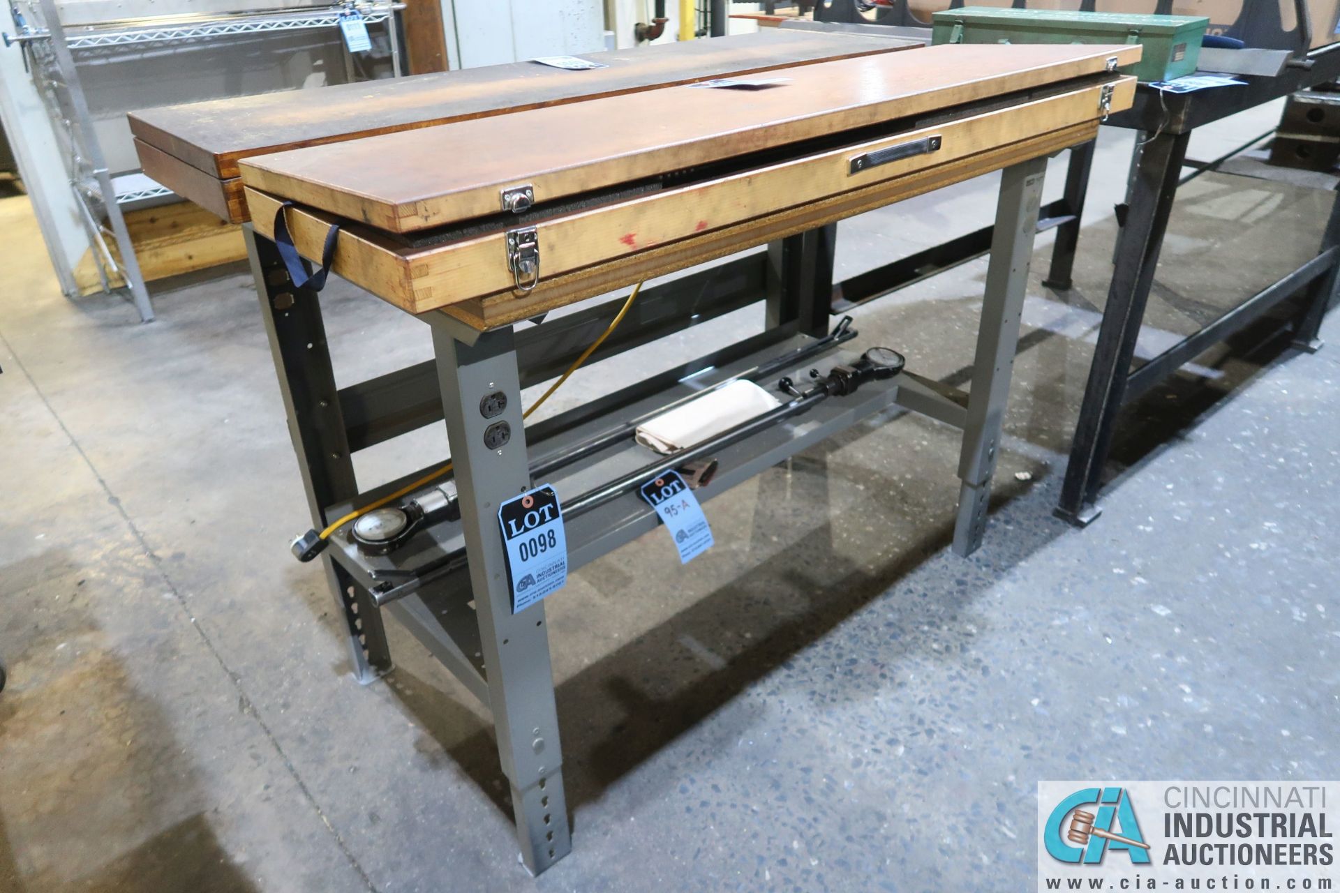 30" X 48" ULINE ADJUSTABLE HEIGHT STEEL FRAME MAPLE TOP WORKBENCH **DELAY REMOVAL**