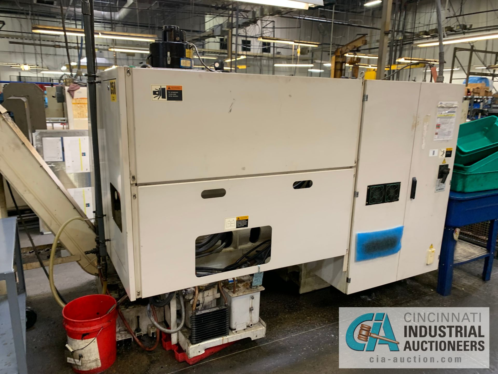 DAEWOO MODEL 200C CNC TURNING CENTER; S/N PM200550, 10" CHUCK, 10-STATION TURRET, TAILSTOCK, TURBO - Image 7 of 9