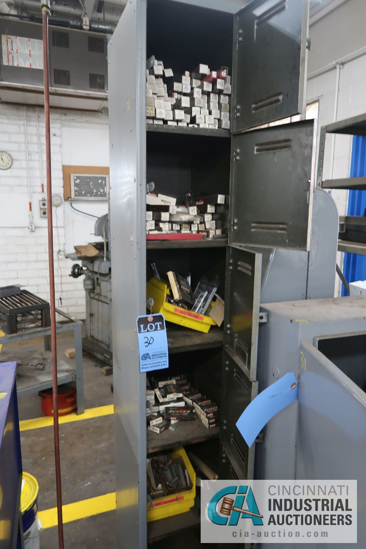 (LOT) CABINETS WITH MISCELLANEOUS HONING STONES AND TOOLING