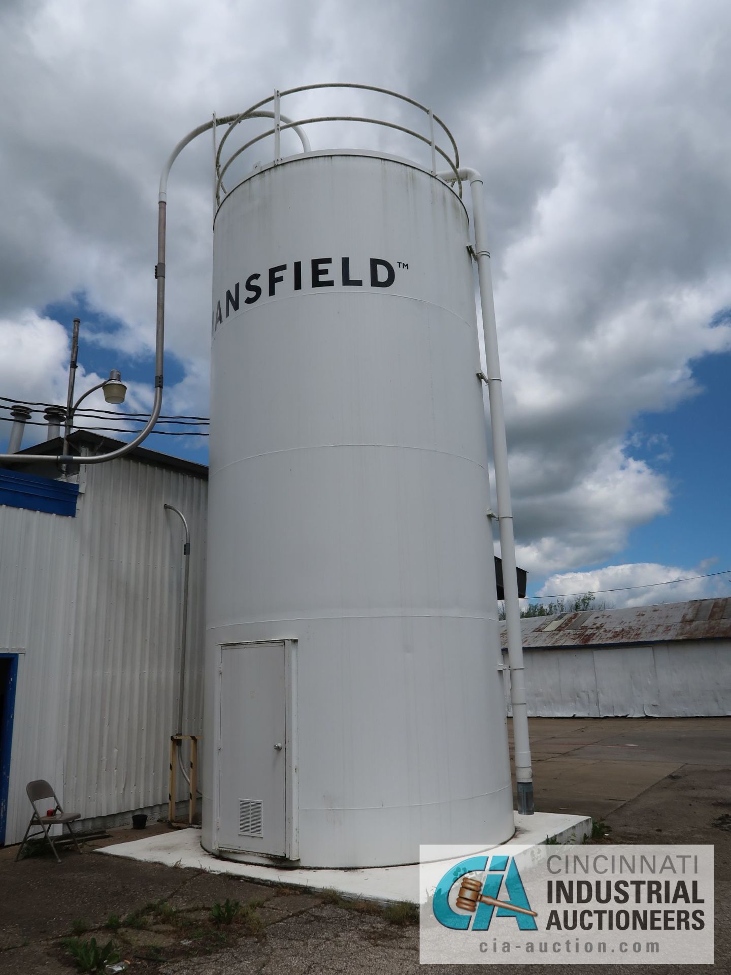 12' DIAMETER X 30' HIGH X 90,000 LB STEEL RESIN STORAGE SILO