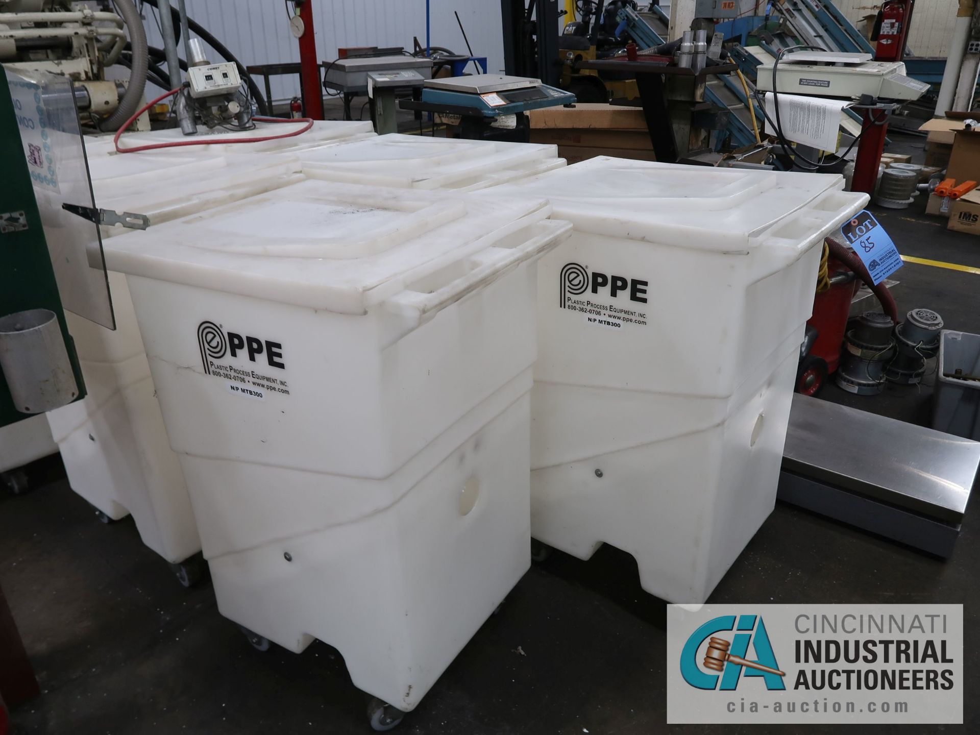 PORTABLE COMPOSITE BINS