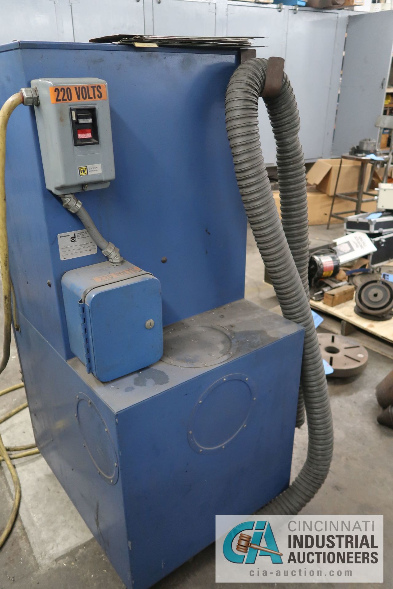 TORIT MODEL VS550 PORTABLE DUST COLLECTOR; S/N 233707, 3,600 RPM, 3 PH, 1 HP - Image 3 of 4