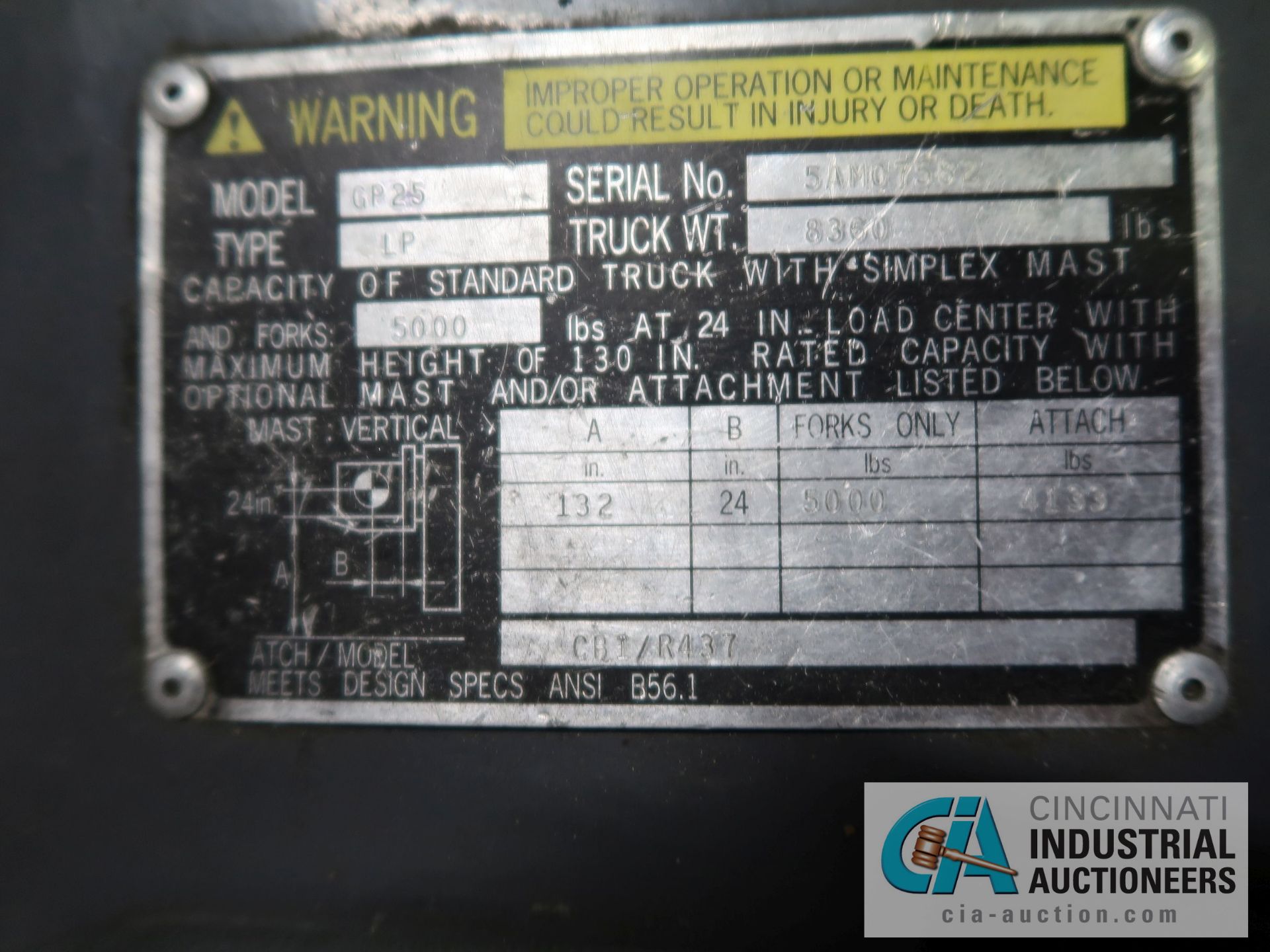5,000 LB. CATERPILLAR MODEL GP25 LP GAS SOLID TIRE LIFT TRUCK; S/N 5AM07582, 3-STAGE MAST, 90" - Image 9 of 9
