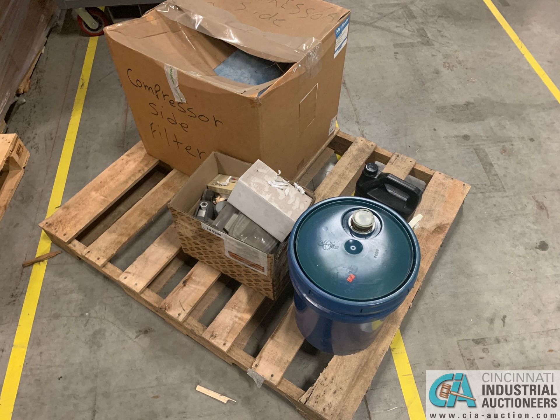 30 HP ATLAS COPCO MODEL GA22FF-A-125FM AIR COMPRESSOR WITH BUILT IN DRYER; S/N WUX585363, 18,574 RUN - Image 10 of 10