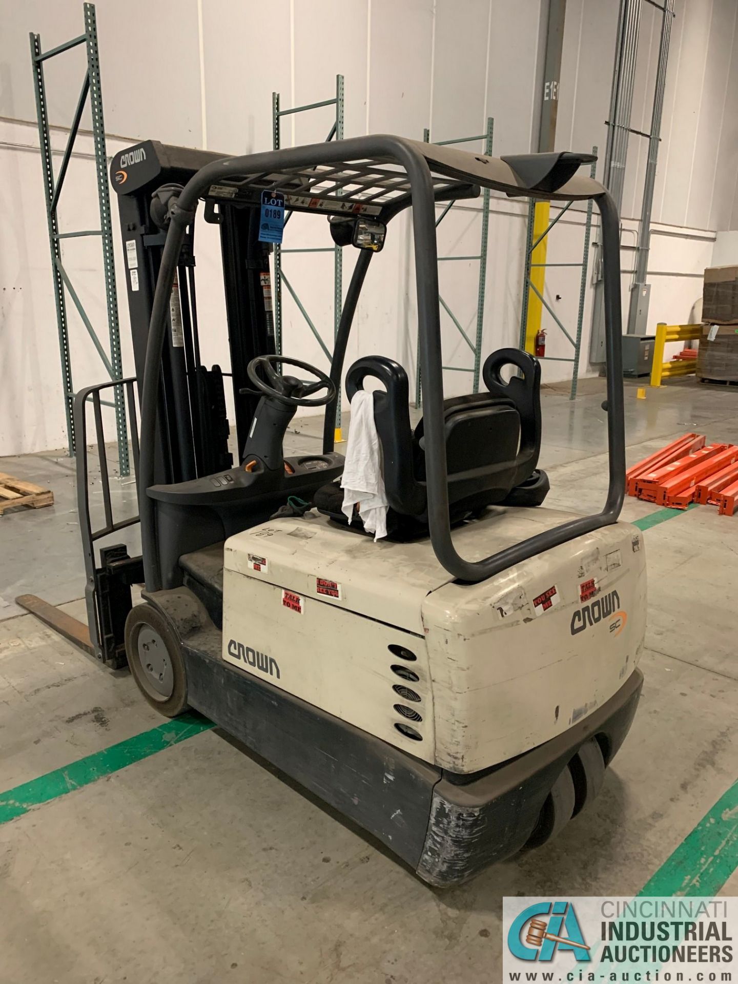 3,000 LB. CROWN MODEL SC4540-30 3-WHEEL SIT DOWN ELECTRIC LIFT TRUCK; S/N 9A161177, 10,153 HOURS - Image 2 of 11
