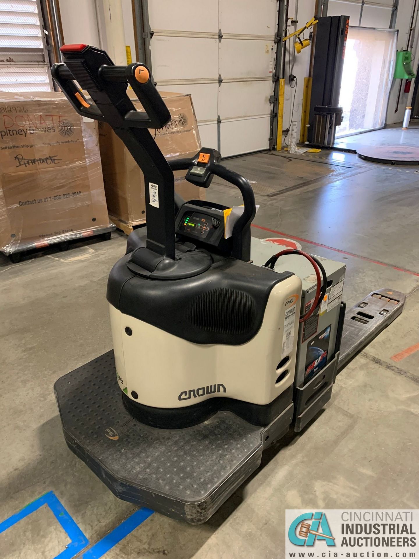 6,000 LB. CROWN MODEL PE-4500-60 RIDER TYPE ELECTRIC PALLET TRUCK; S/N 6A263462, APPROX. 3,513 HOURS - Image 3 of 10