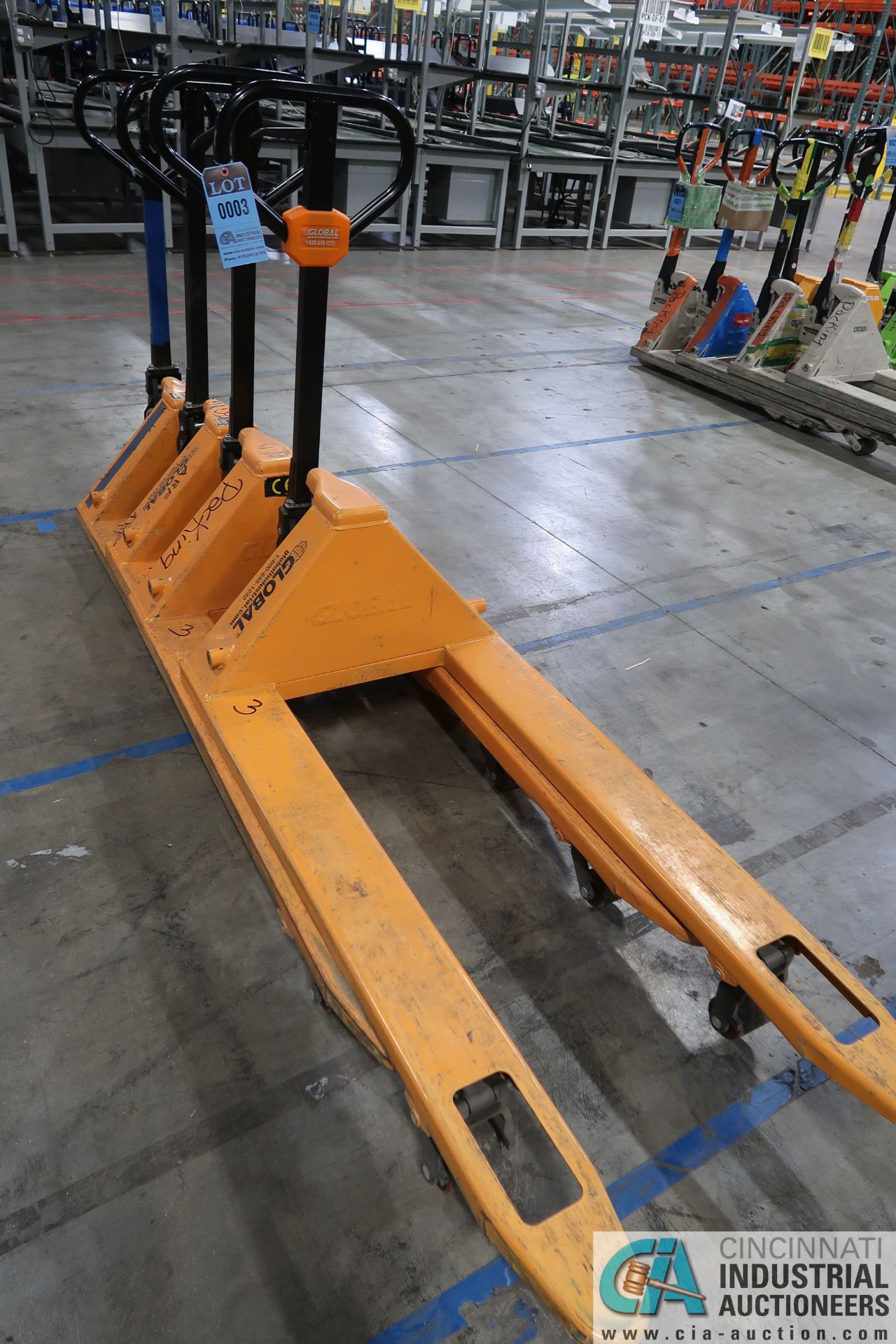 5,500 LB. CAPACITY GLOBAL HAND HYDRAULIC PALLET TRUCKS