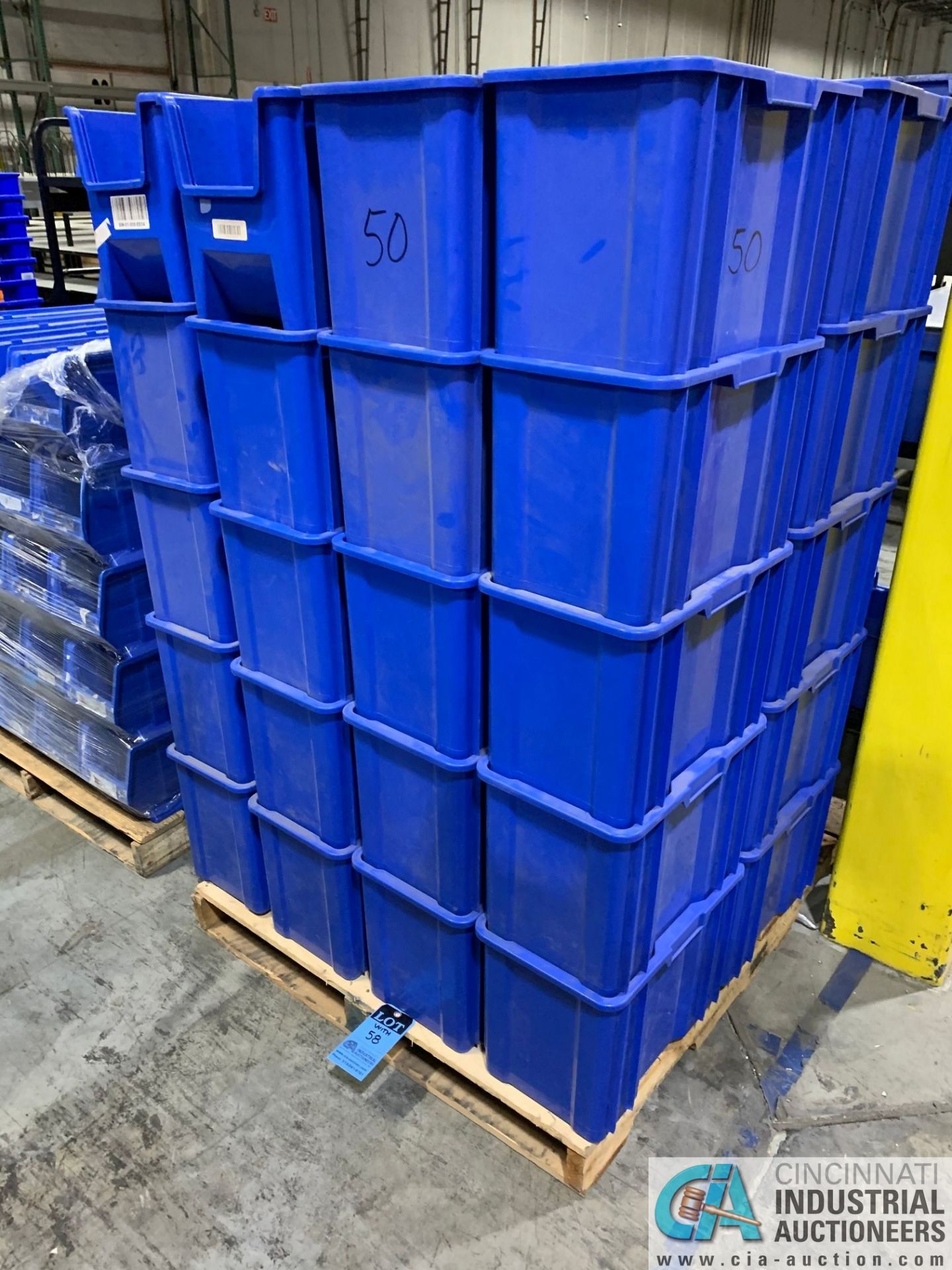 QUANTUM MODEL QCH600 STACKABLE GIANT HOPPER BINS - (2) SKIDS TOTAL - Image 4 of 4