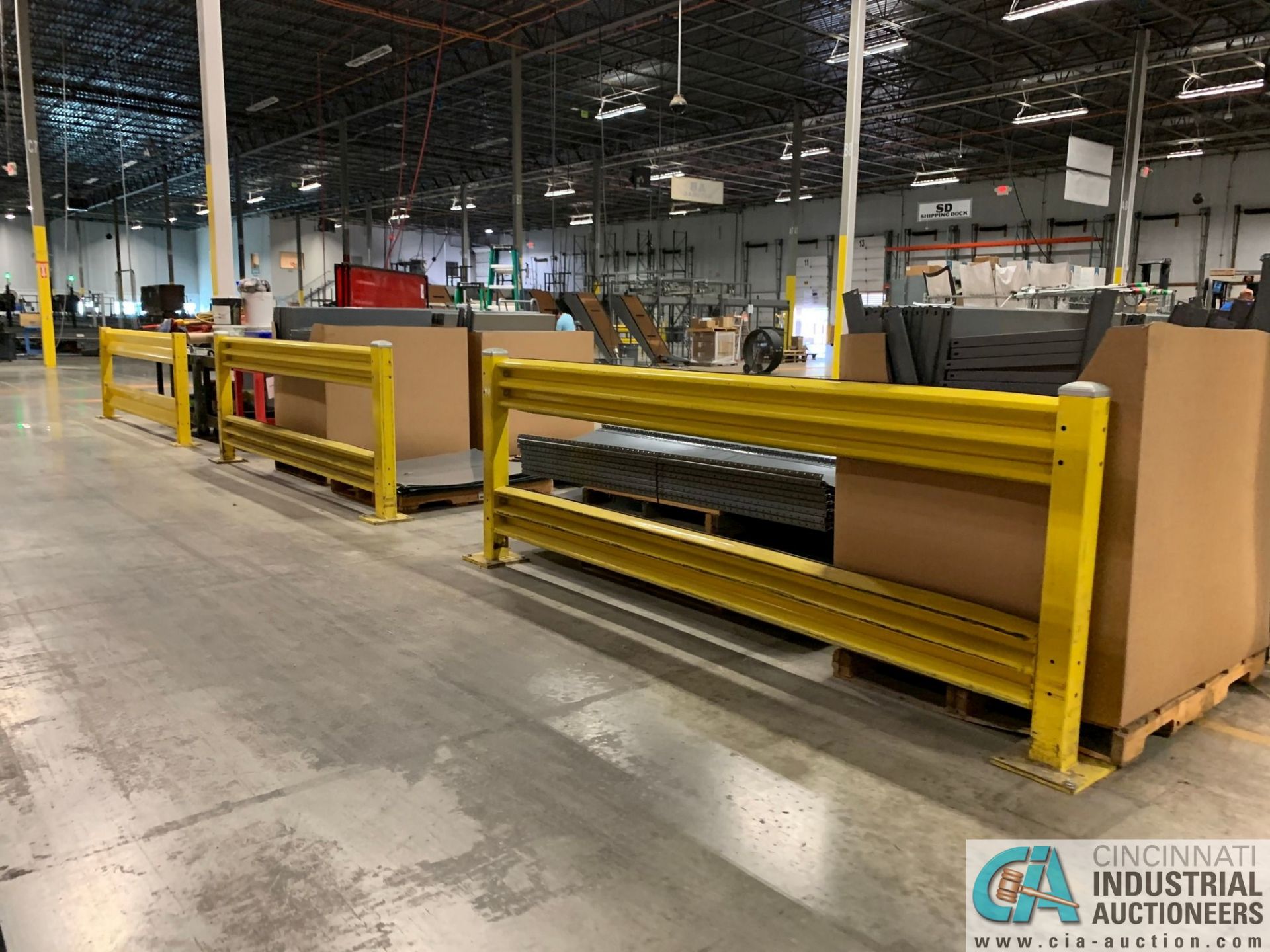 (LOT) GUARD RITE YELLOW DUAL RAIL SAFETY GUARD RAIL CONSISTING OF; (9) 10' WIDE X 45" HIGH, (20) - Image 13 of 13