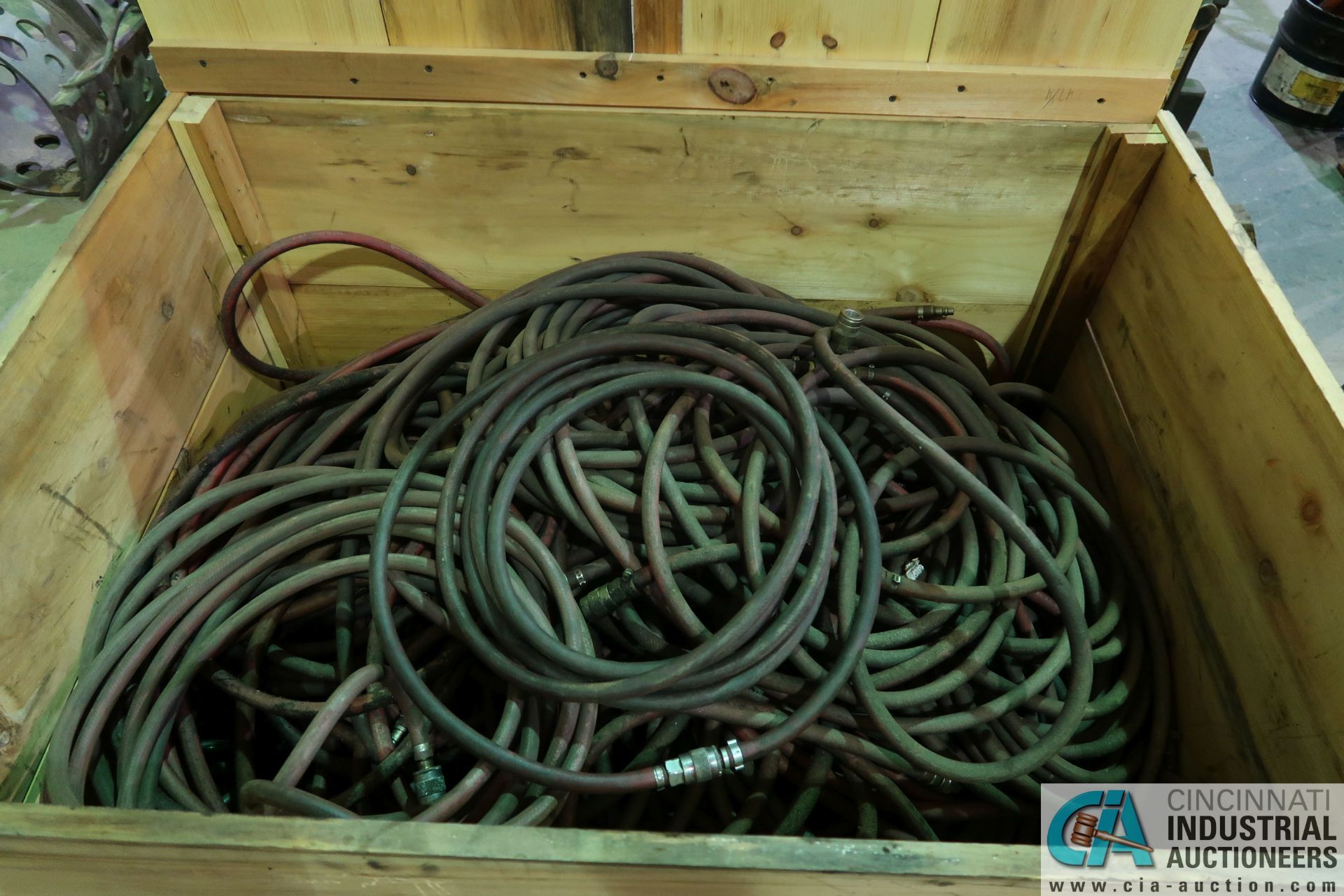 WOOD CRATE MISCELLANEOUS AIR HOSE