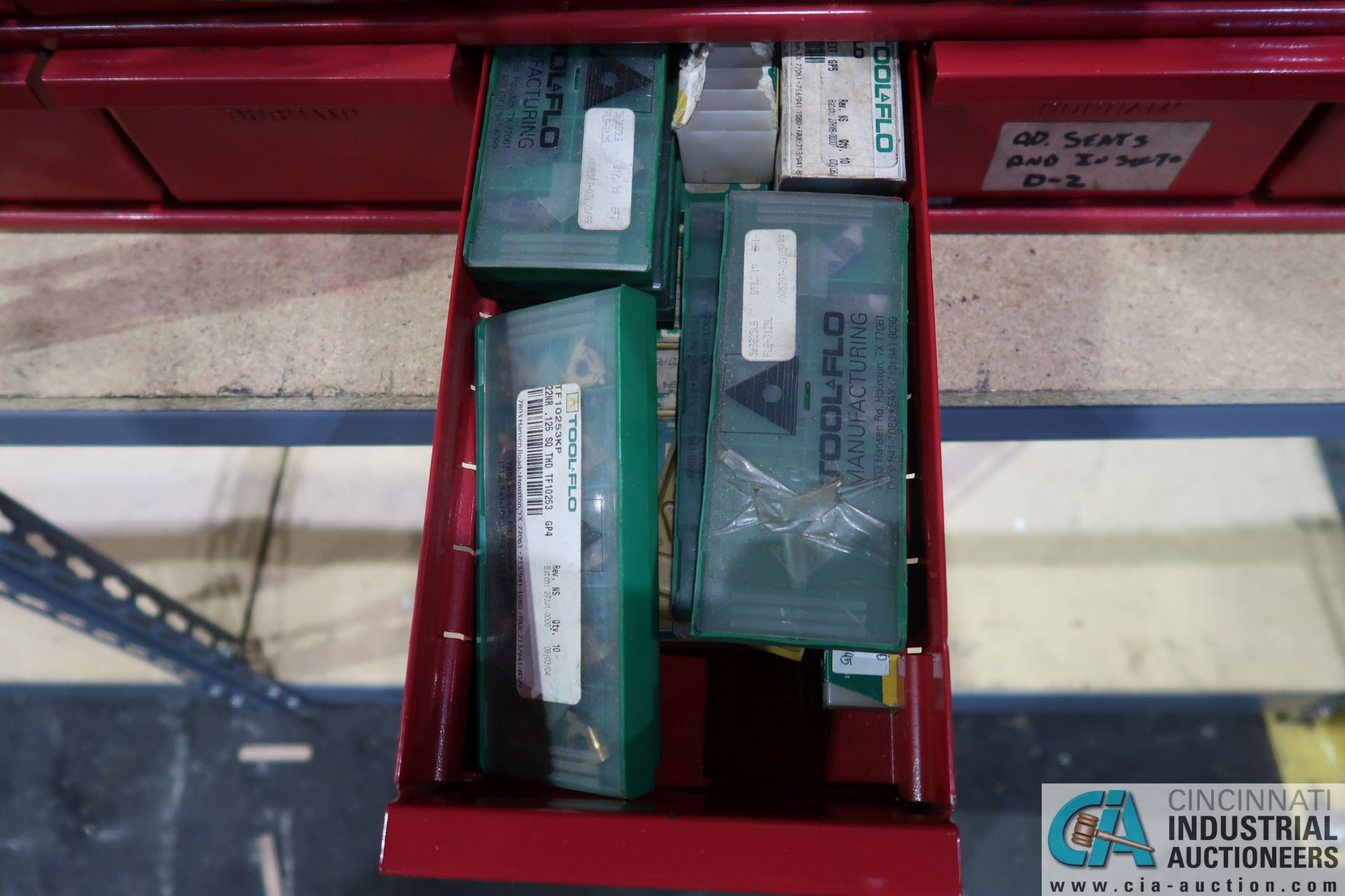 24-DRAWER GRAINGER TOOL CABINET AND CONTENTS - Image 6 of 7