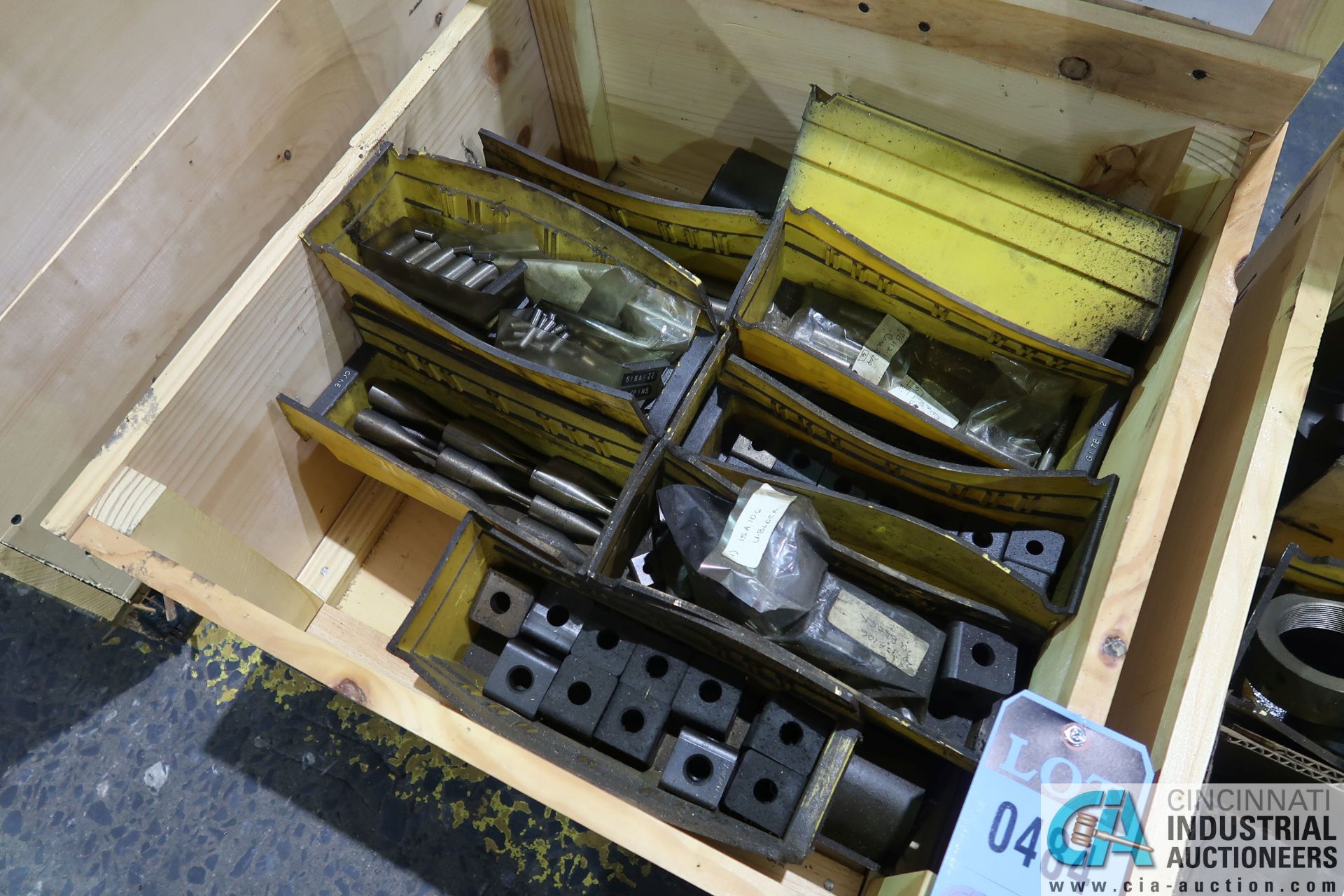 CRATE MISCELLANEOUS HOLDERS, U-BLOCKS AND ROD ENDS