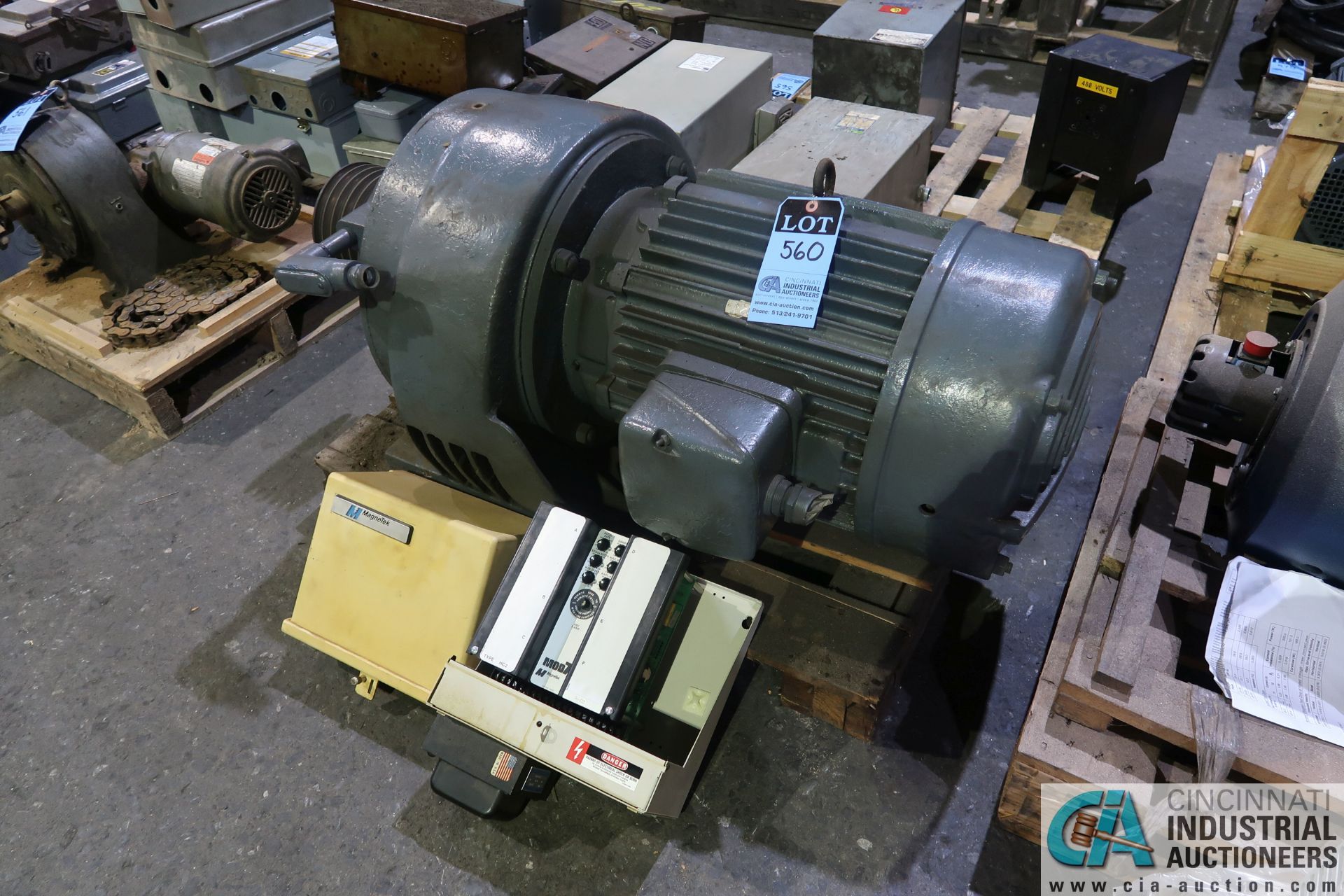 ALLIS MODEL ACM-910 DYNAMIC DRIVE ELECTRIC MOTOR WITH MAGNETEK MOD7 CONTROLLER