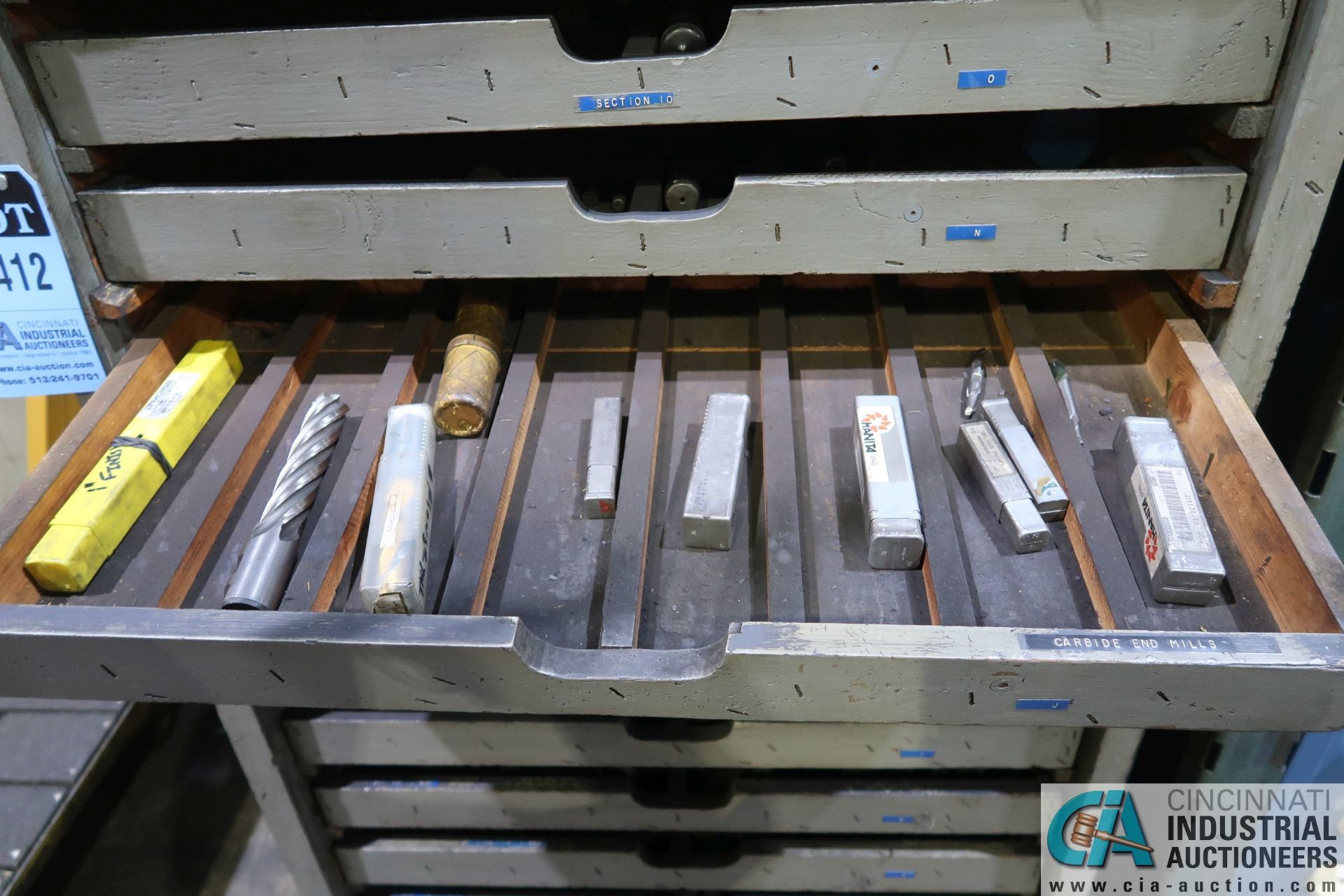 17-DRAWER WOOD VIDMAR STYLE TOOLING CABINET AND CONTENTS LOADED WITH CARBIDE AND STEEL END MILLS, - Image 6 of 17