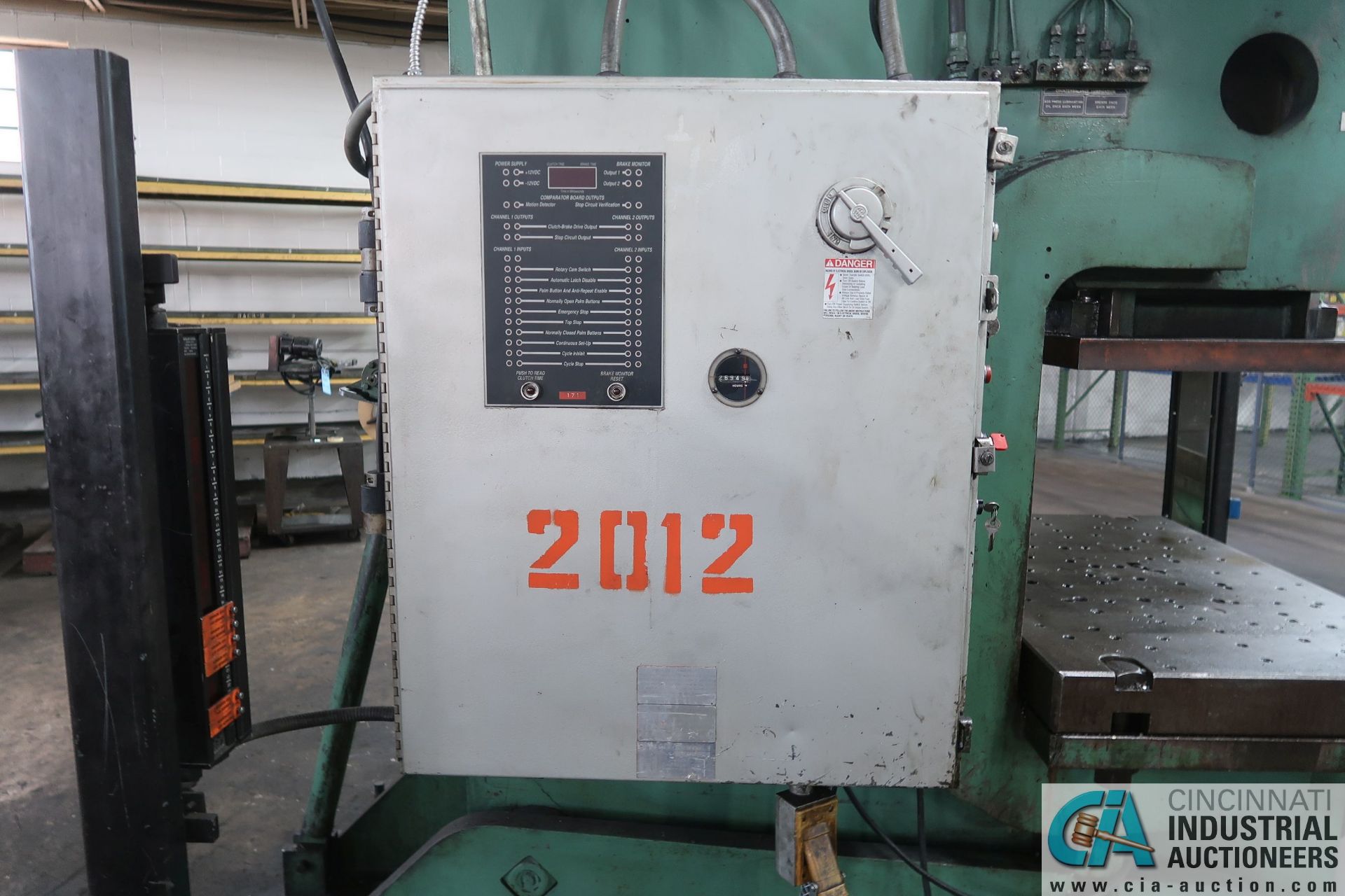 110 TON DANLY OBI PRESS; S/N 110528810165, 6" STROKE, 18-1/2" SHUT HEIGHT, 3-1/2" ADJ., 90 SPM, - Image 8 of 16