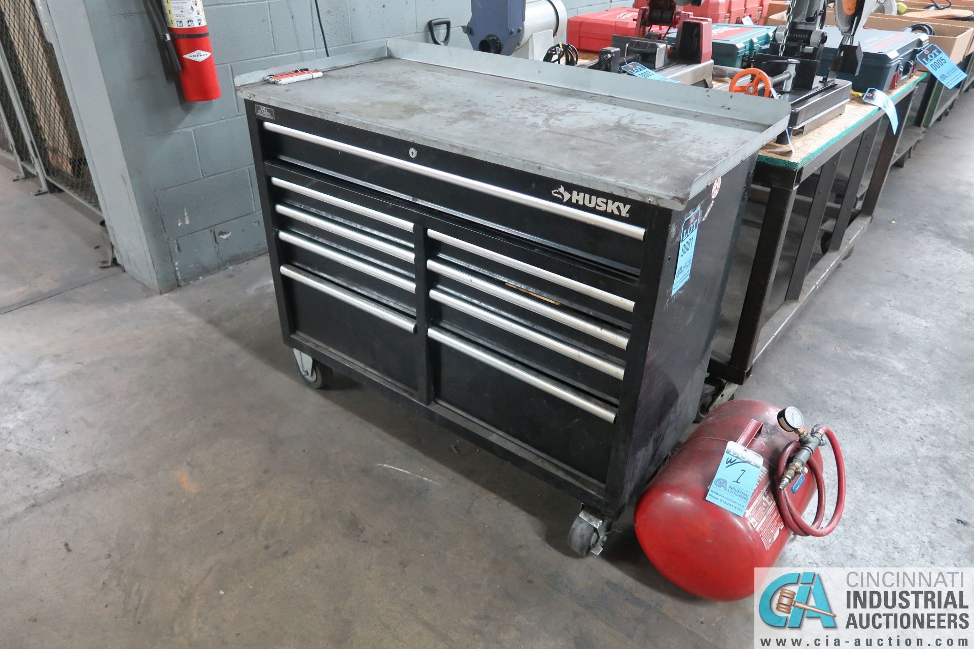 NINE-DRAWER HUSKY PORTABLE TOOL CABINET W/ TOOLS & CRAFTSMAN AIR TANK