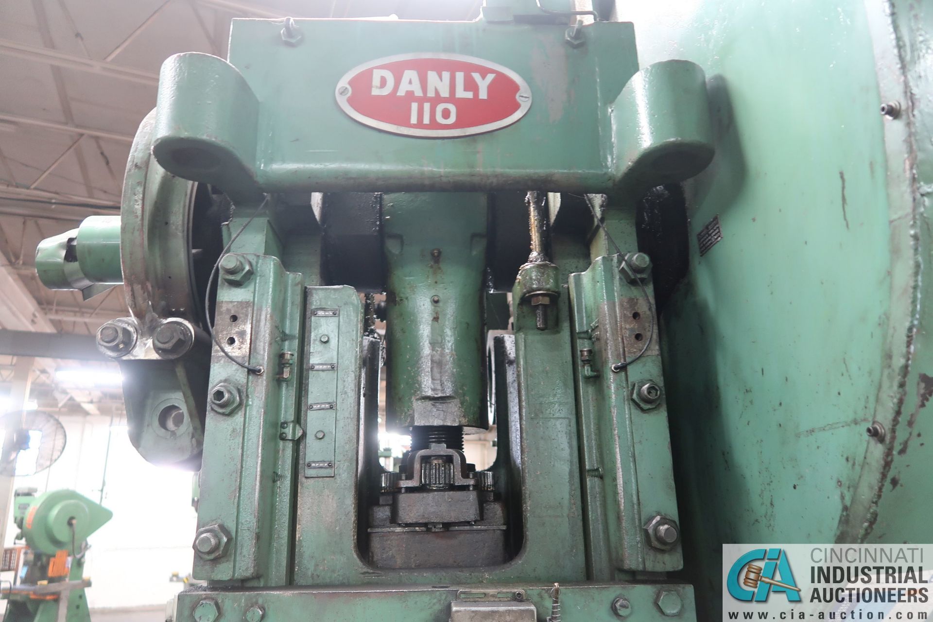 110 TON DANLY OBI PRESS; S/N 110528810165, 6" STROKE, 18-1/2" SHUT HEIGHT, 3-1/2" ADJ., 90 SPM, - Image 2 of 16