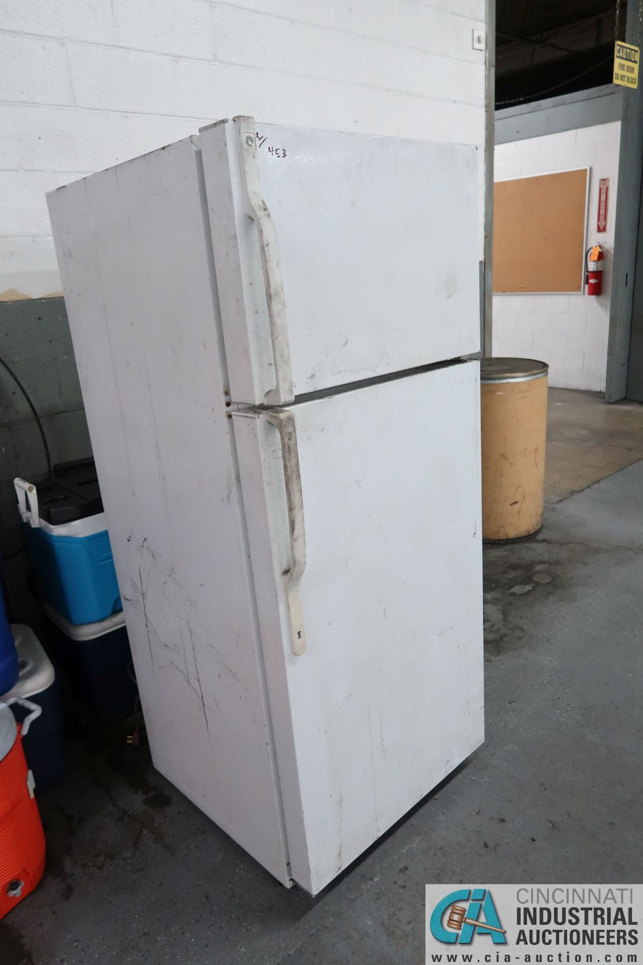 REFRIGERATORS - Image 2 of 2