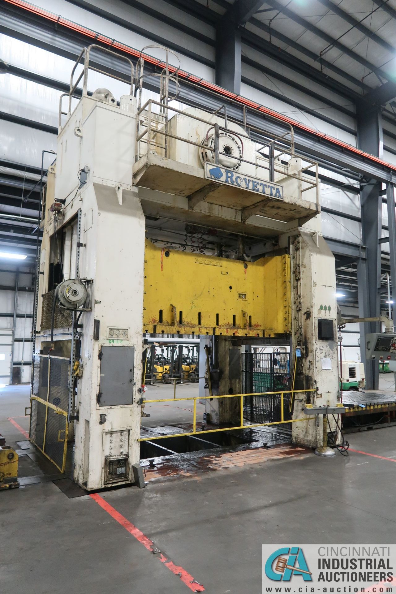 *630 TON ROVETTA S4-600-3350-2100 FOUR-POST SLIDING BOLSTER SS Press Subject to overall bid at 383A