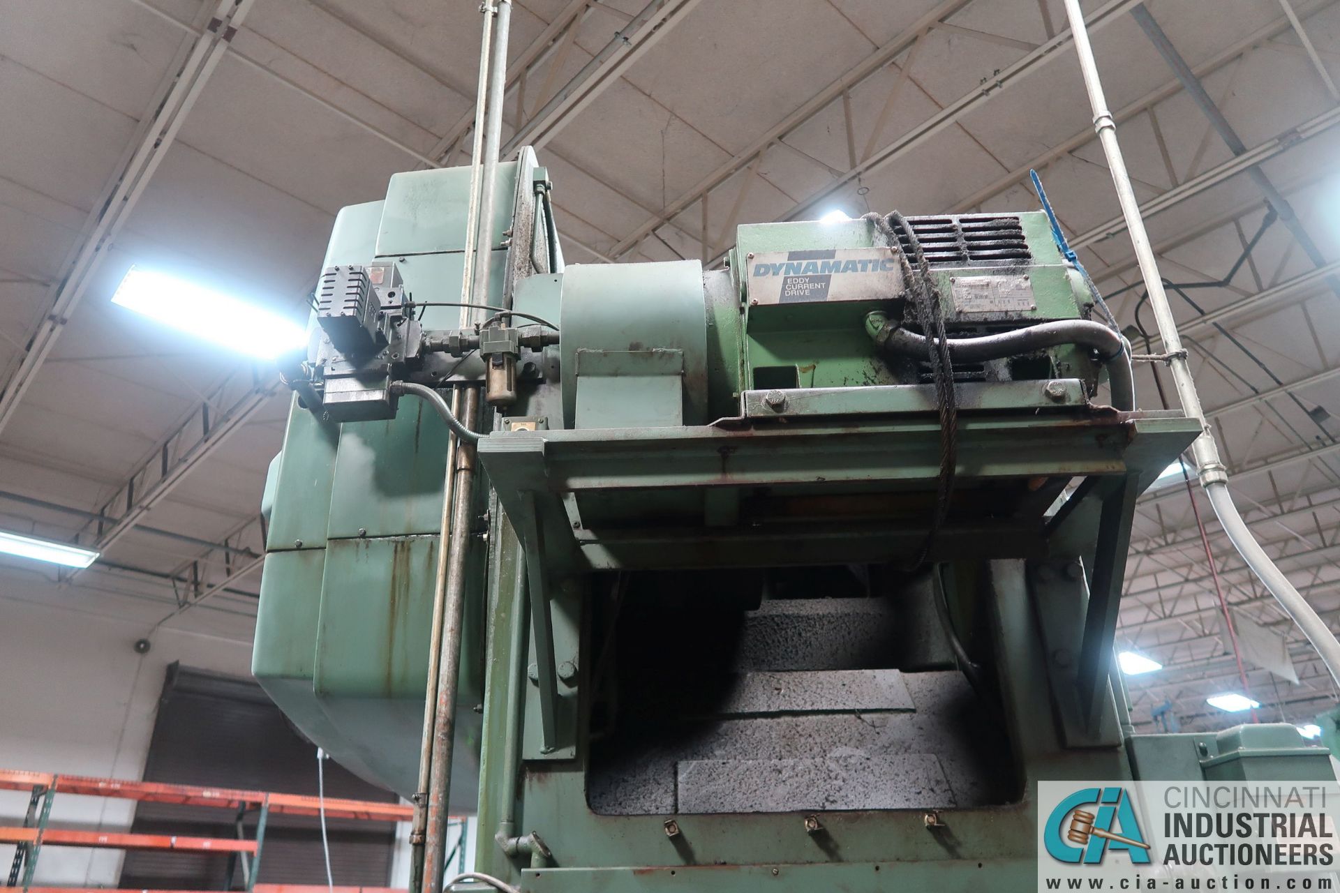 110 TON BLISS MODEL C-110 OBI PRESS; S/N H-71184, 8" STROKE, 17" SHUT HEIGHT, 4" ADJ., 40 SPM, 27" X - Image 12 of 13