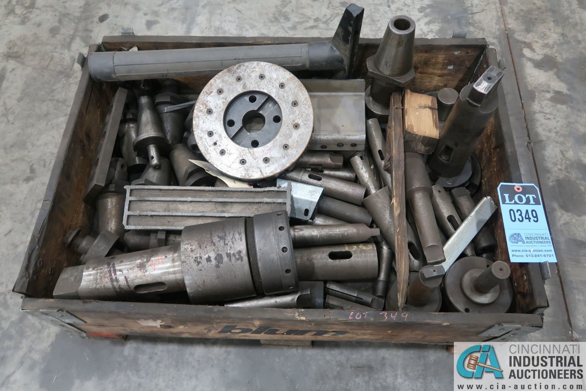 (LOT) CRATE BORING MILL TOOLING