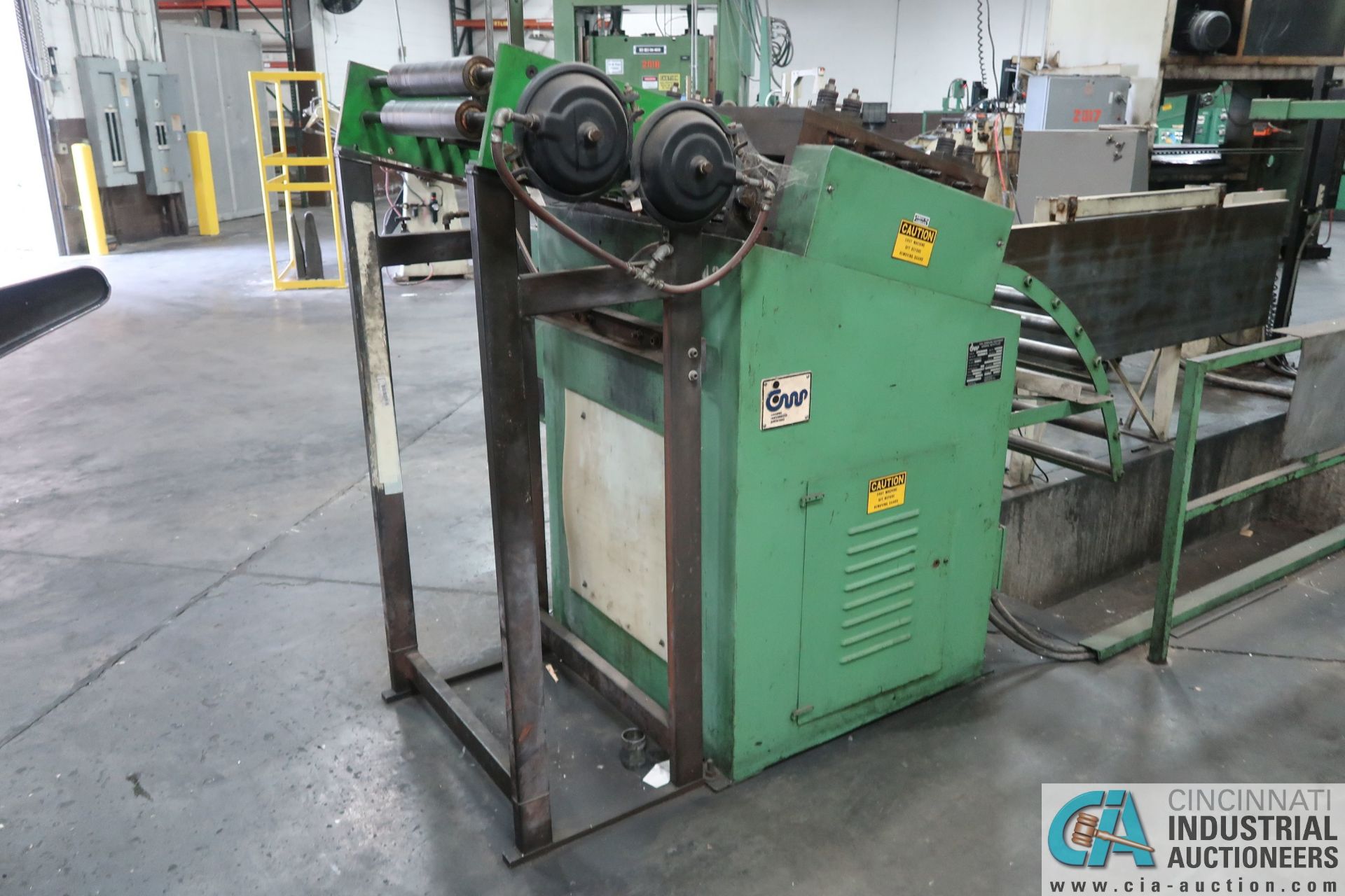 **24" CWP MODEL 24-C STRAIGHTENER; S/N M30052 **SUBJECT TO OVERALL BID AT LOT 292** - Image 3 of 8