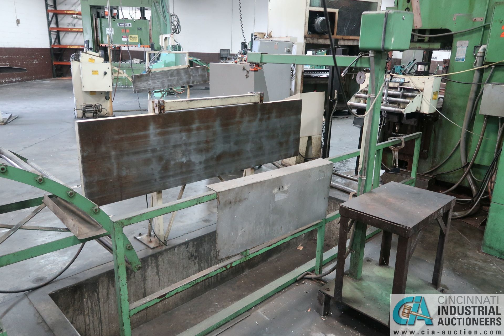 **24" CWP MODEL 24PTT11 STOCK FLIP UP TABLE **SUBJECT TO OVERALL BID AT LOT 292** - Image 3 of 3