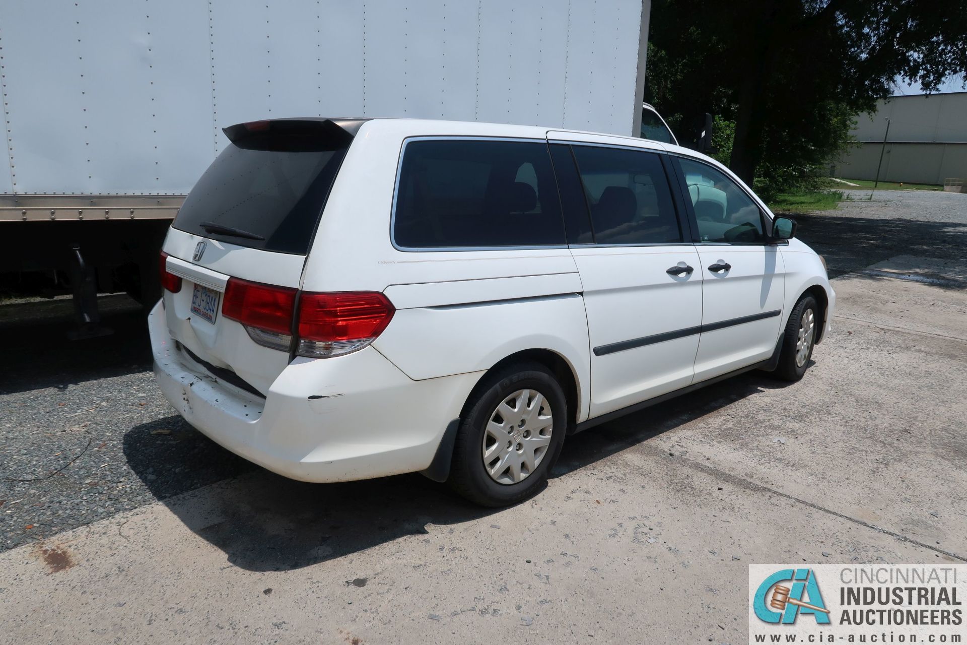 2010 HONDA MINIVAN; VIN #5FNRL3H23AB090530, AUTOMATIC TRANSMISSION, 100,671 MILES SHOWING - Image 3 of 7