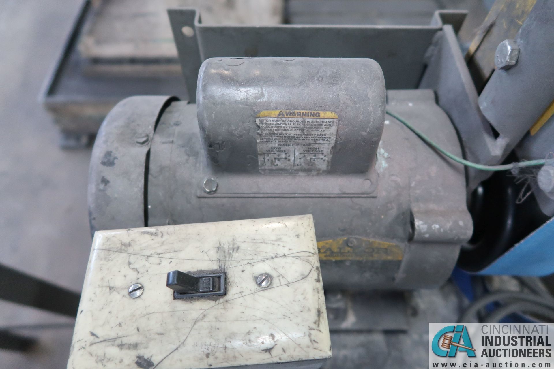 (LOT) (2) D.E. BENCH GRINDERS, 2" BELT SANDER & TABLE - Image 8 of 8