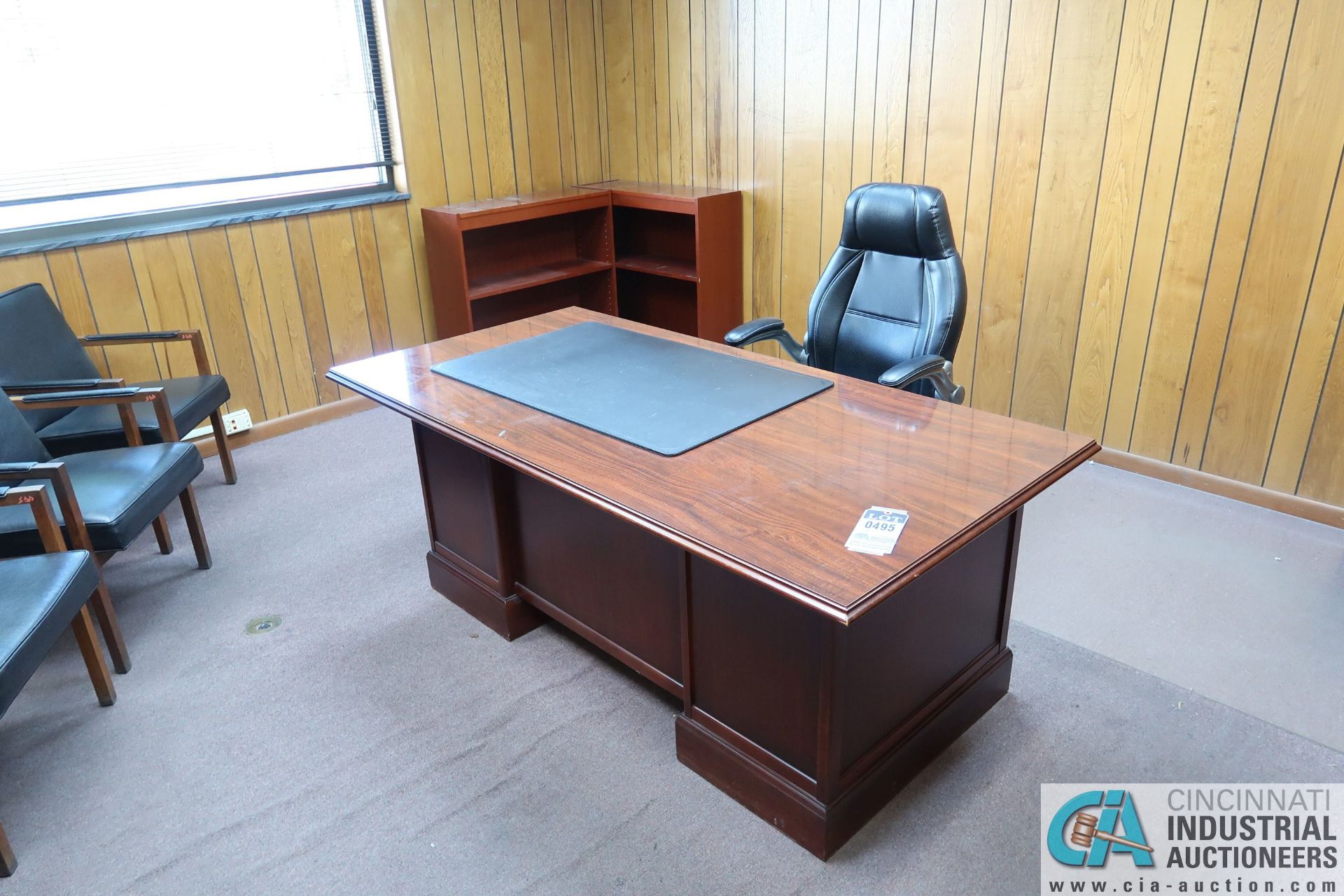 (LOT) EXECUTIVE OFFICE INCLUDING DESK, CREDENZA, TABLE, (2) BOOKSHELVES, (3) FILE CABINETS, (5)